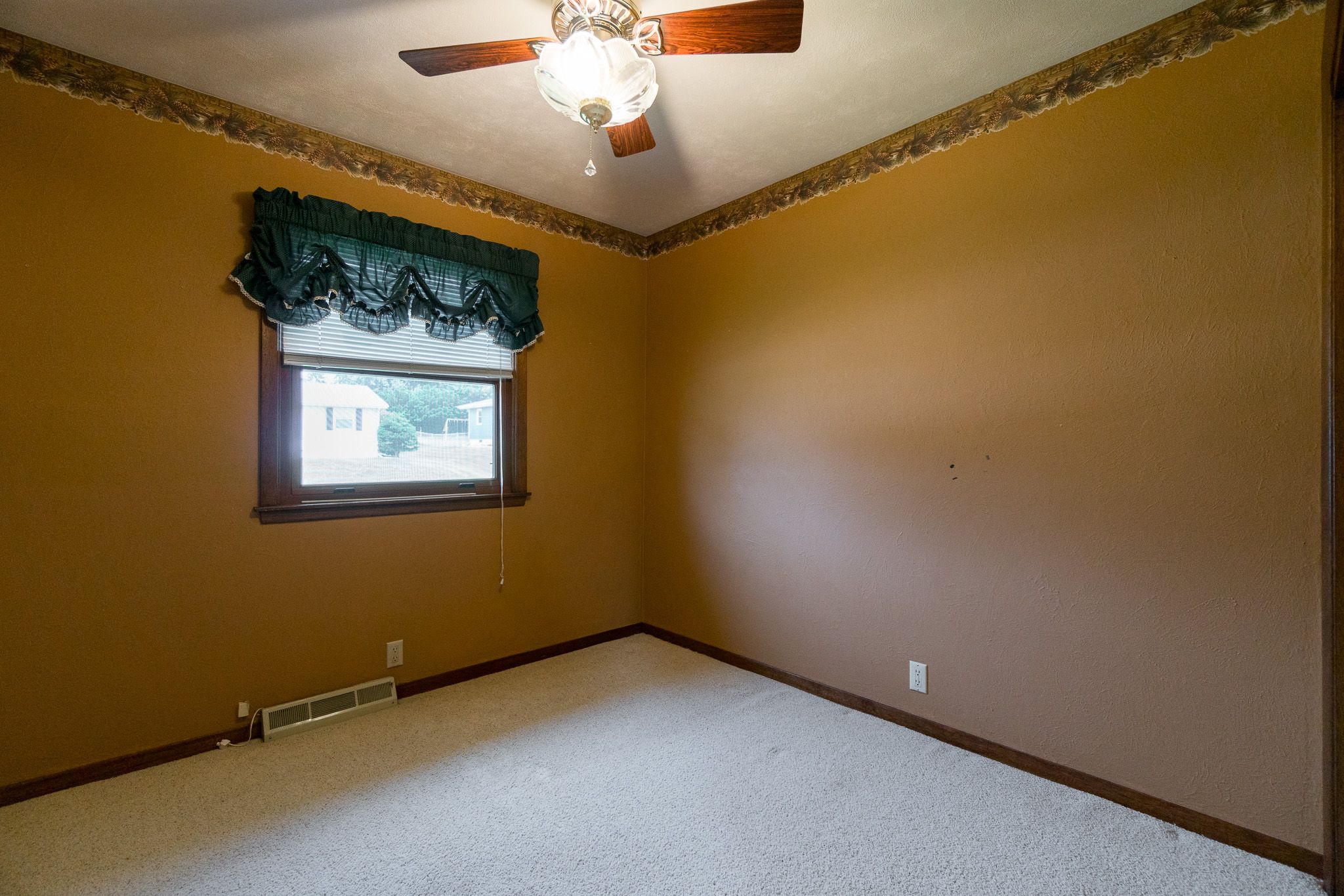 2625 Willow St SW, Cedar Rapids, IA, Image 10
