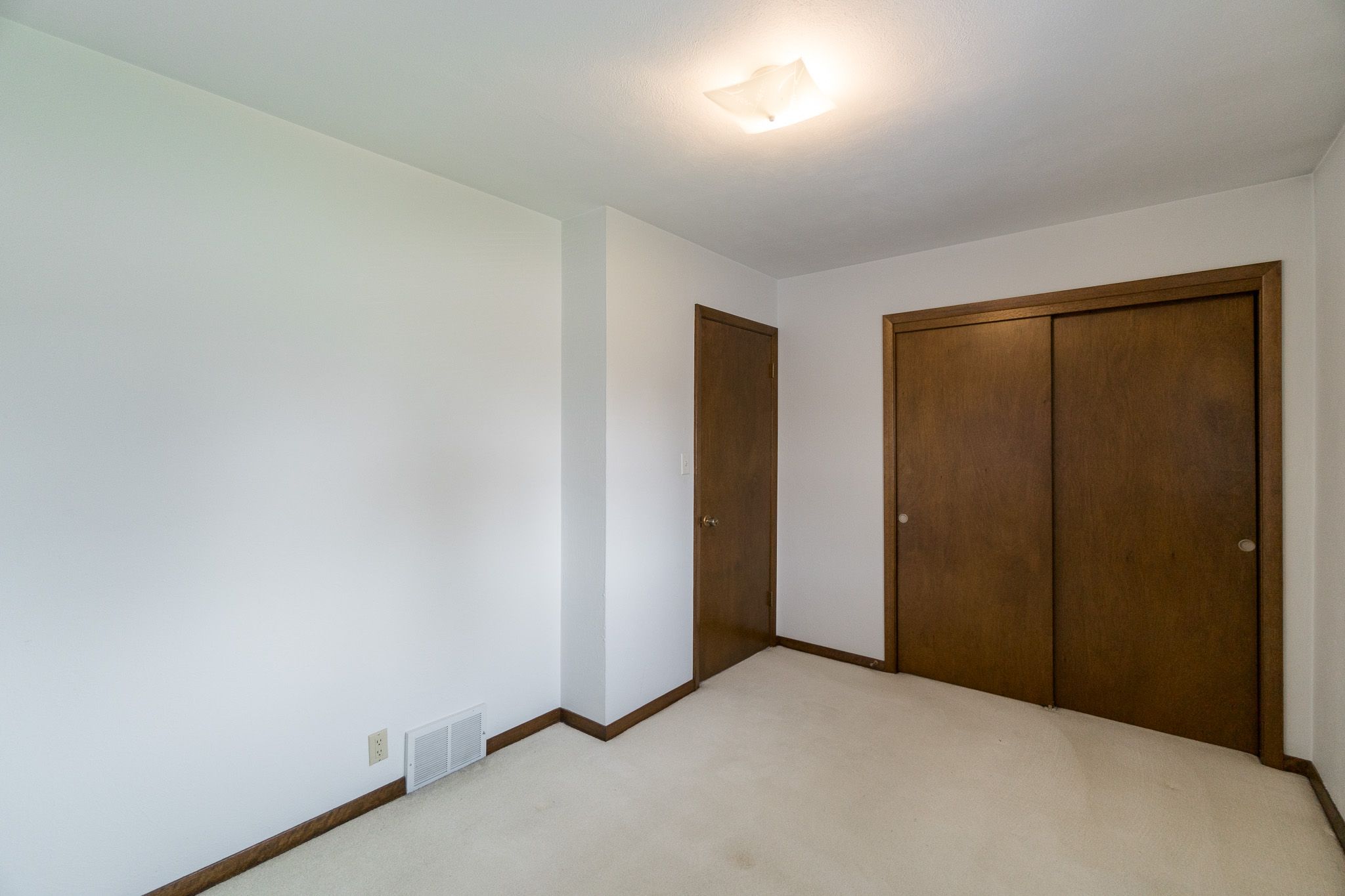 2625 Willow St SW, Cedar Rapids, IA, Image 13