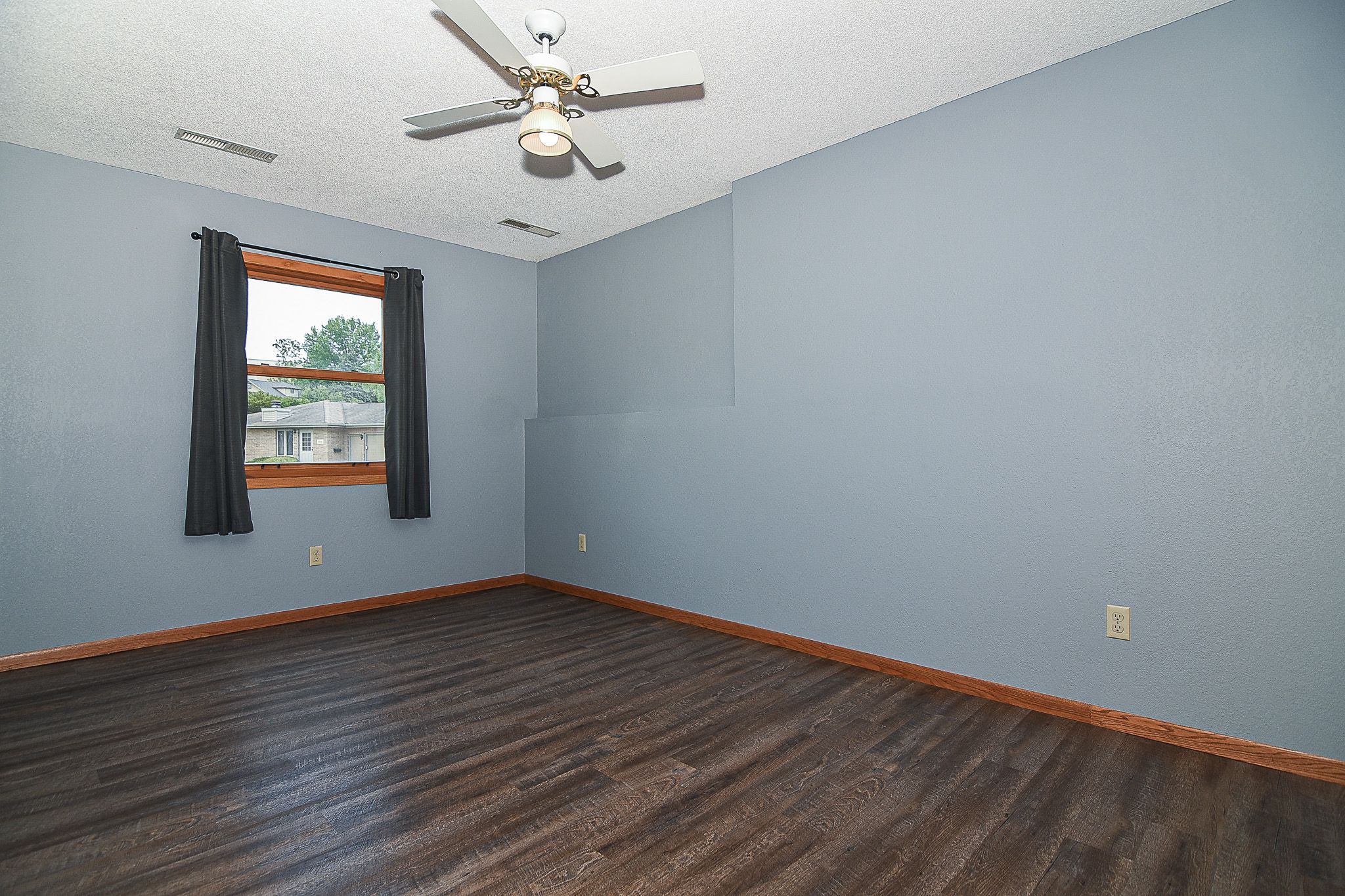 2445 Palomino Circle, Dubuque, IA, Image 15