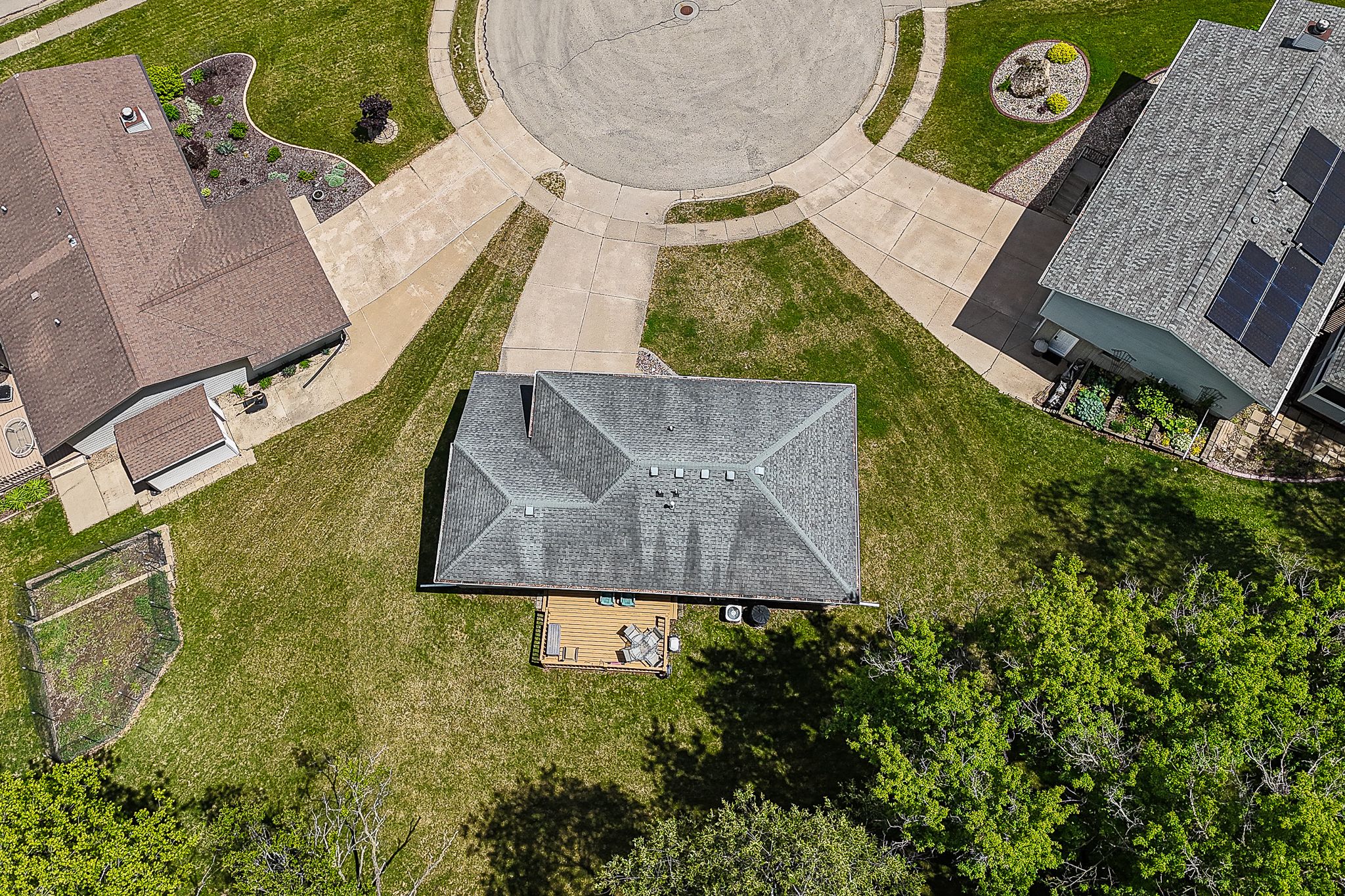 2445 Palomino Circle, Dubuque, IA, Image 30