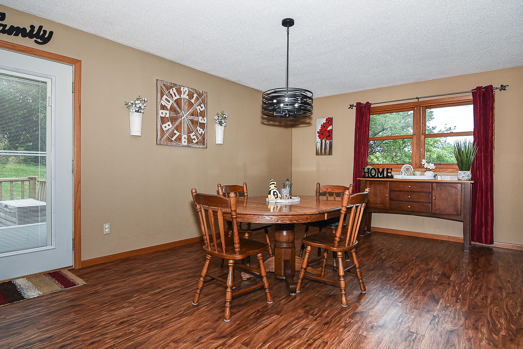 2445 Palomino Circle, Dubuque, IA, Image 7