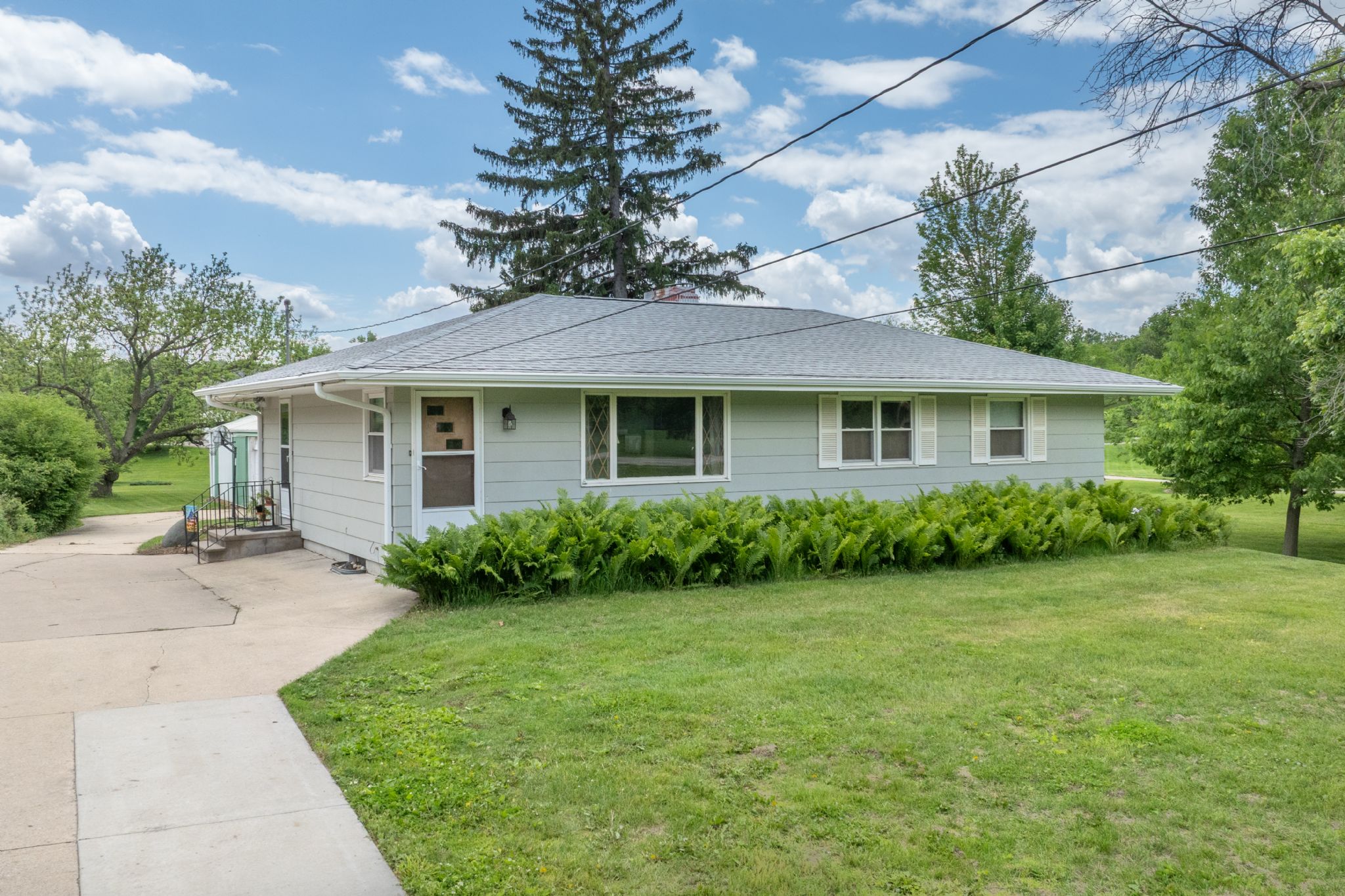 3711 Cottage Grove Ave SE, Cedar Rapids, IA, Image 28