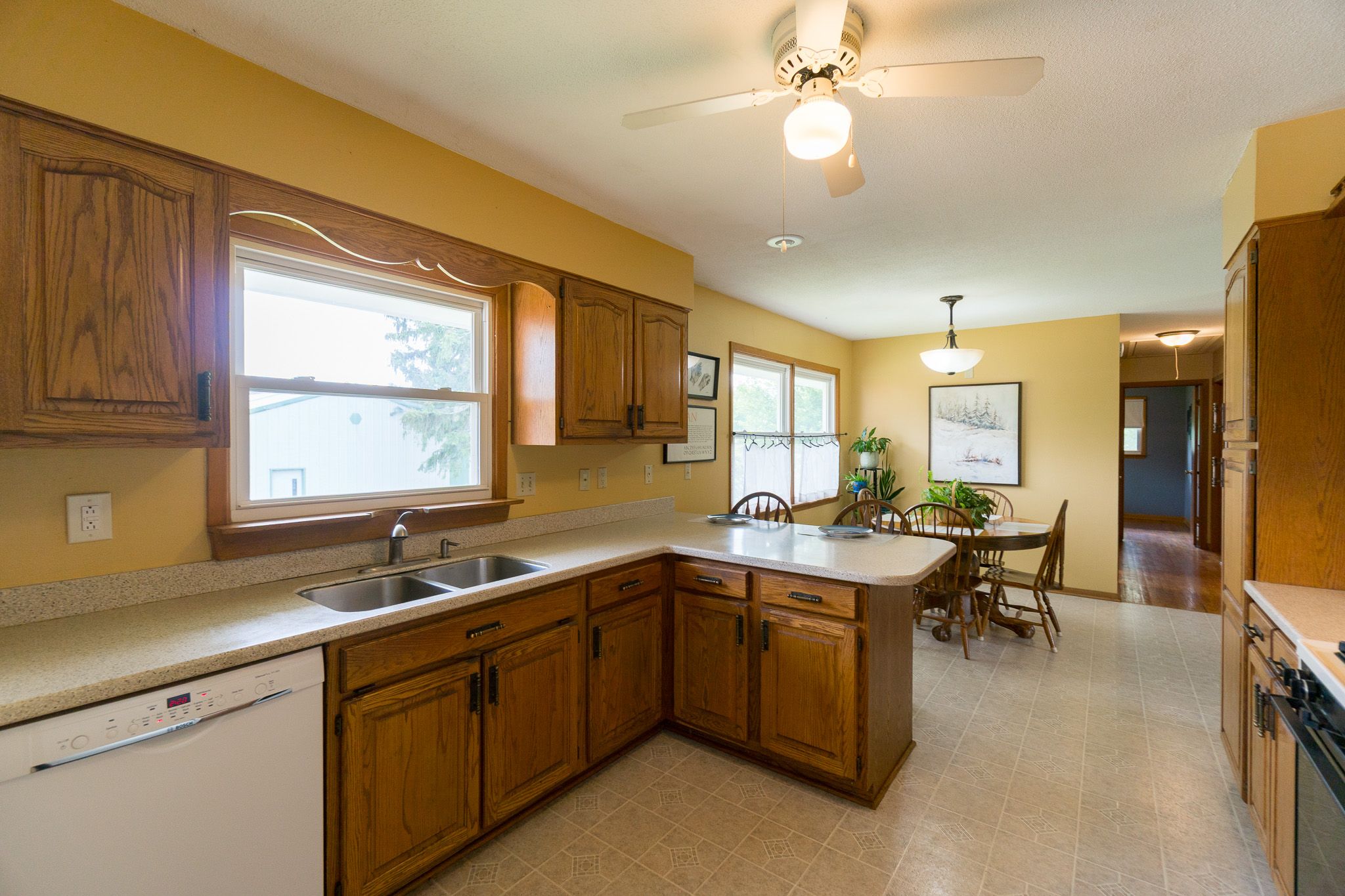 3711 Cottage Grove Ave SE, Cedar Rapids, IA, Image 5