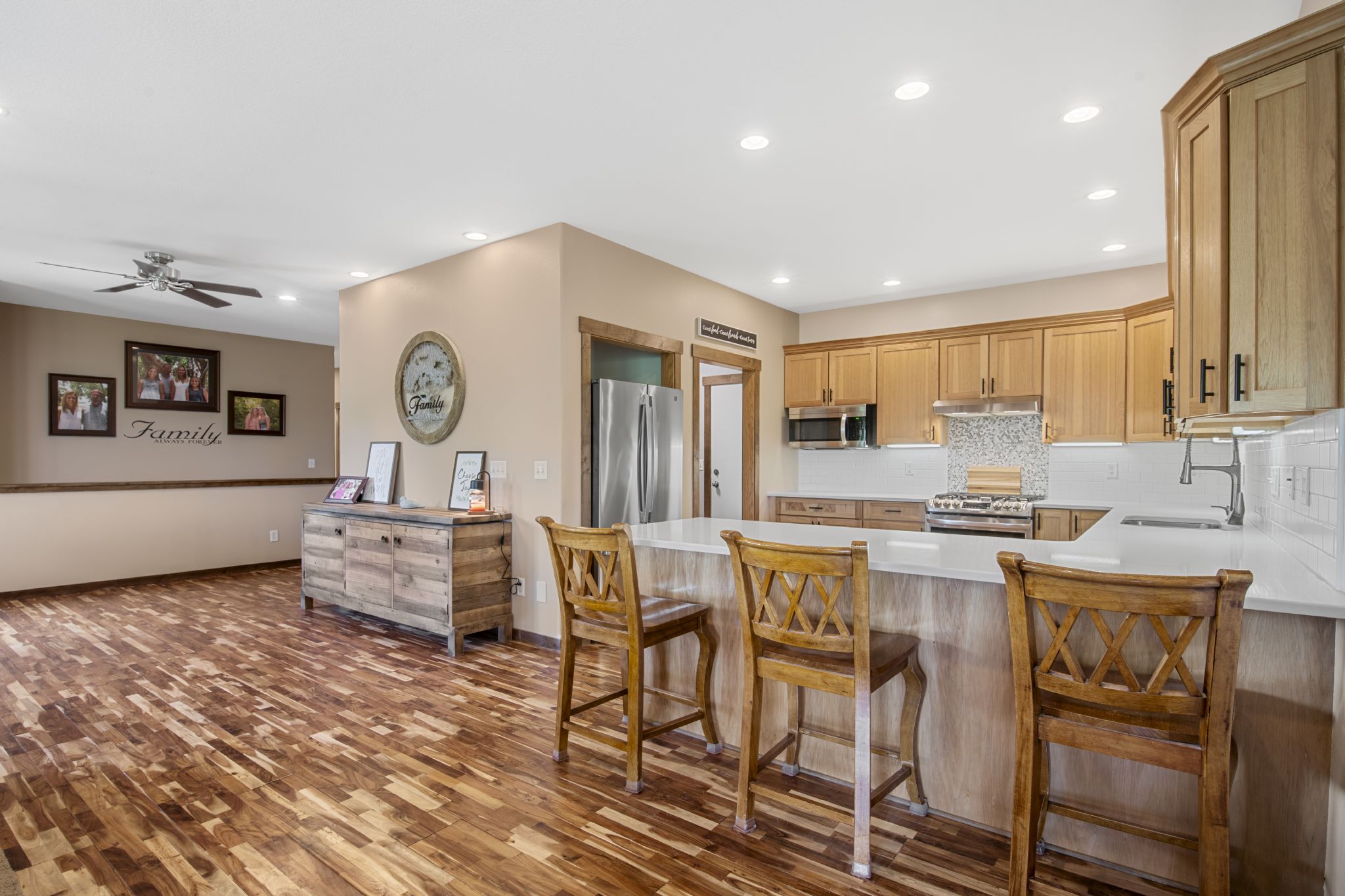 207 Pheasant Run, West Branch, IA, Image 16