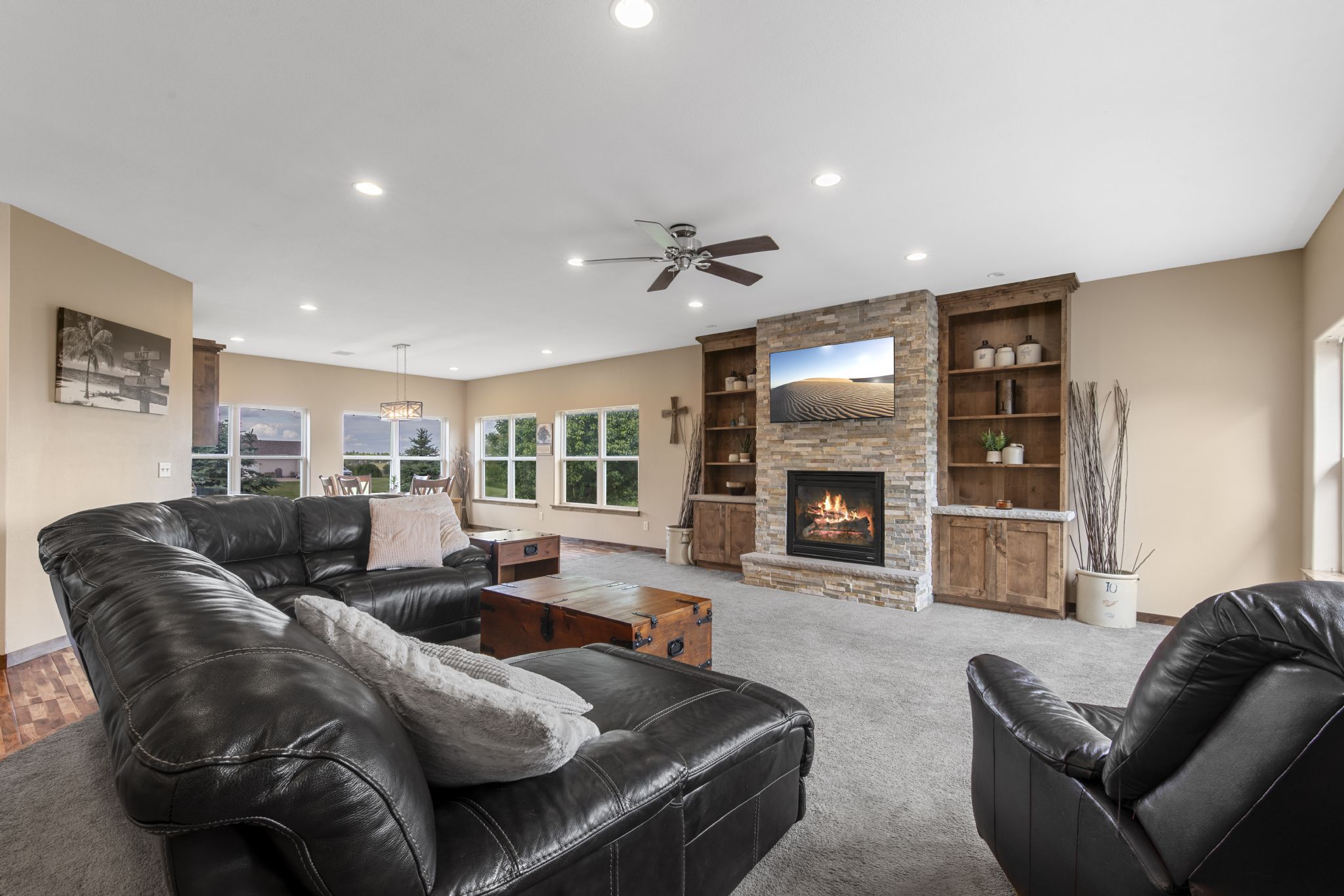 207 Pheasant Run, West Branch, IA, Image 3