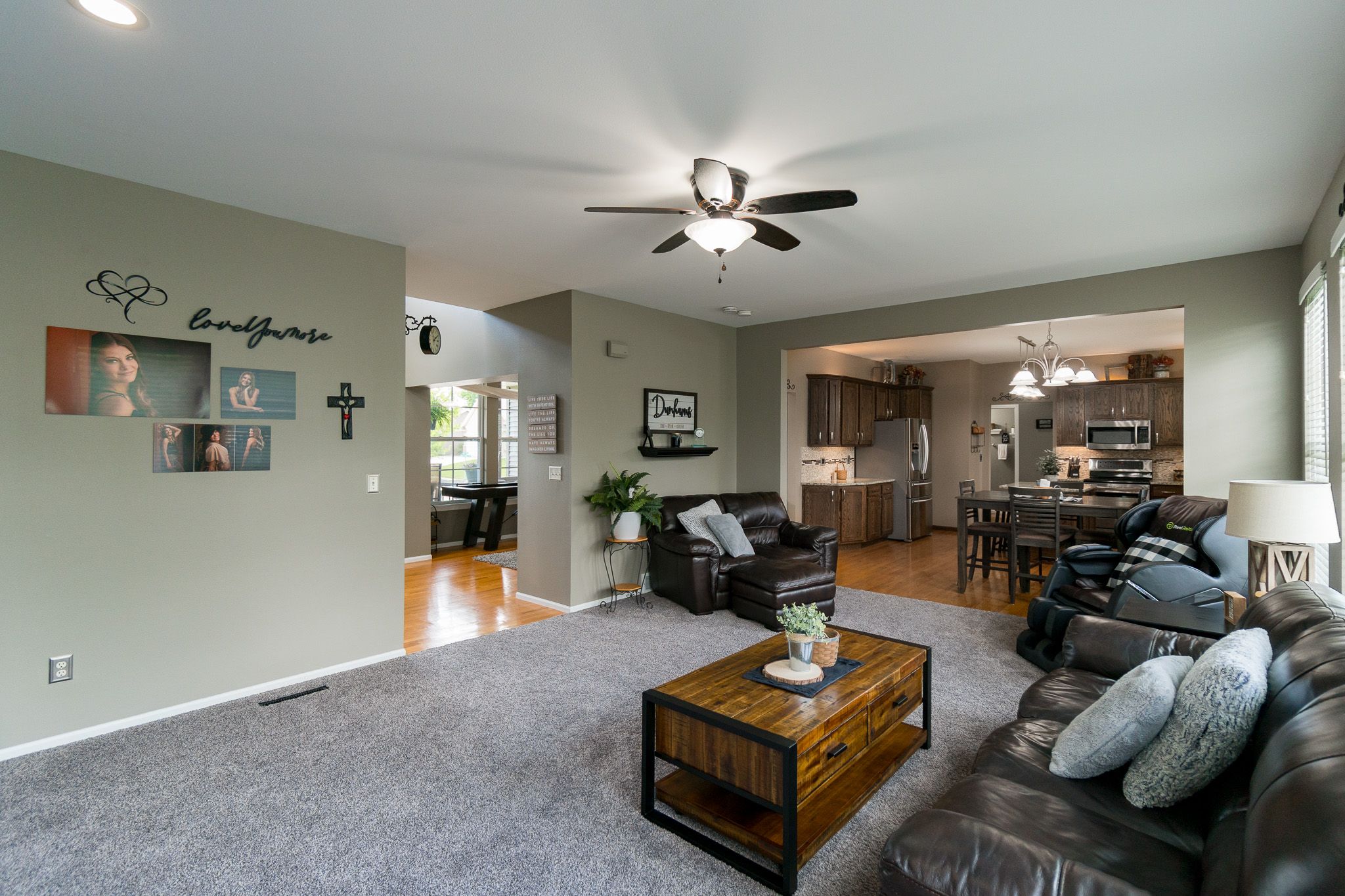 2610 Wolf Run, Hiawatha, IA, Image 3