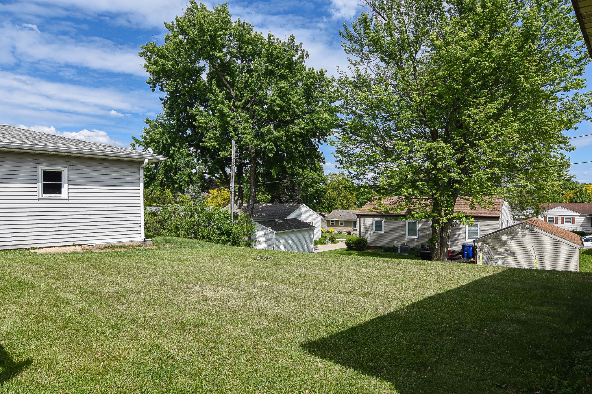 2068 Carter Rd, Dubuque, IA, Image 22