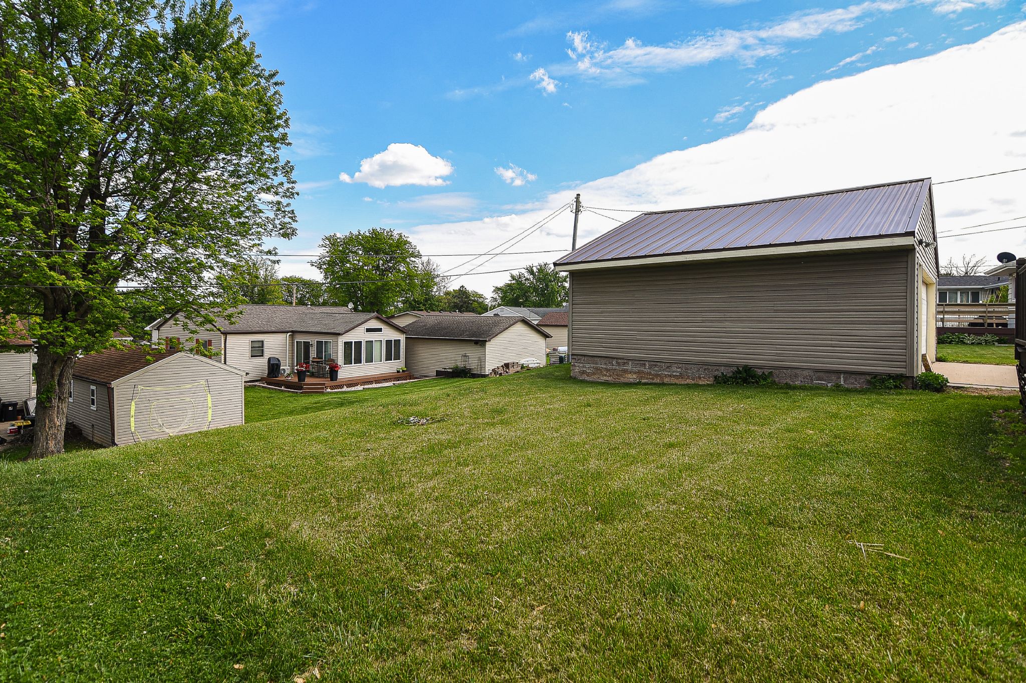 2068 Carter Rd, Dubuque, IA, Image 23