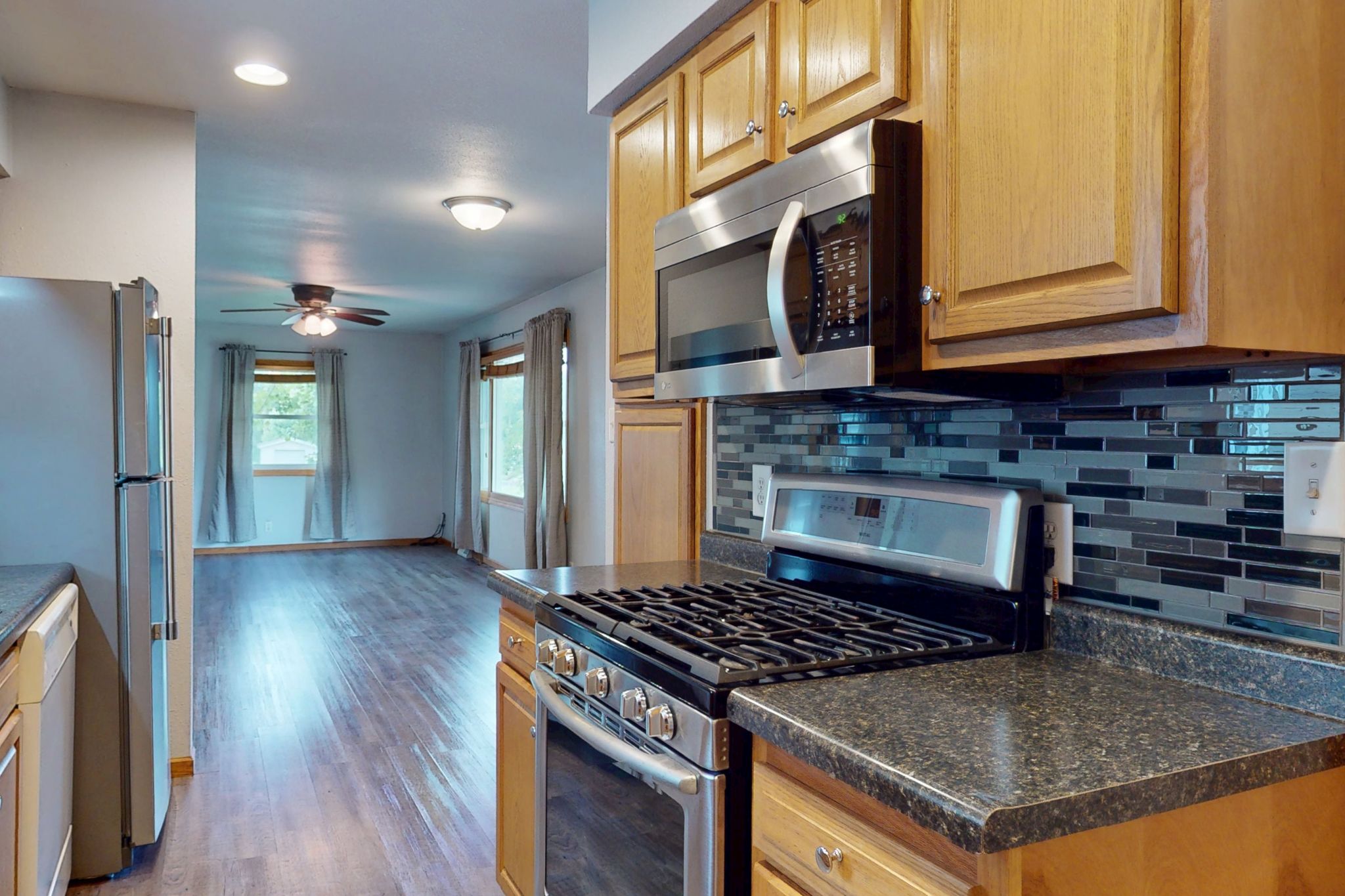 201 1st St, Delhi, IA, Image 11