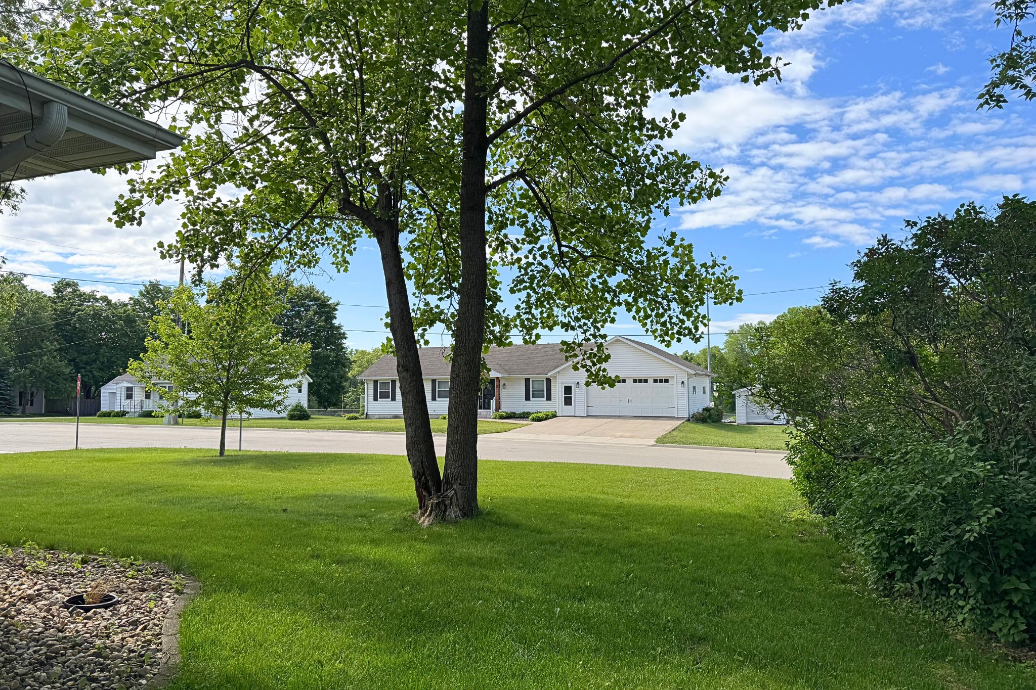 201 1st St, Delhi, IA, Image 29