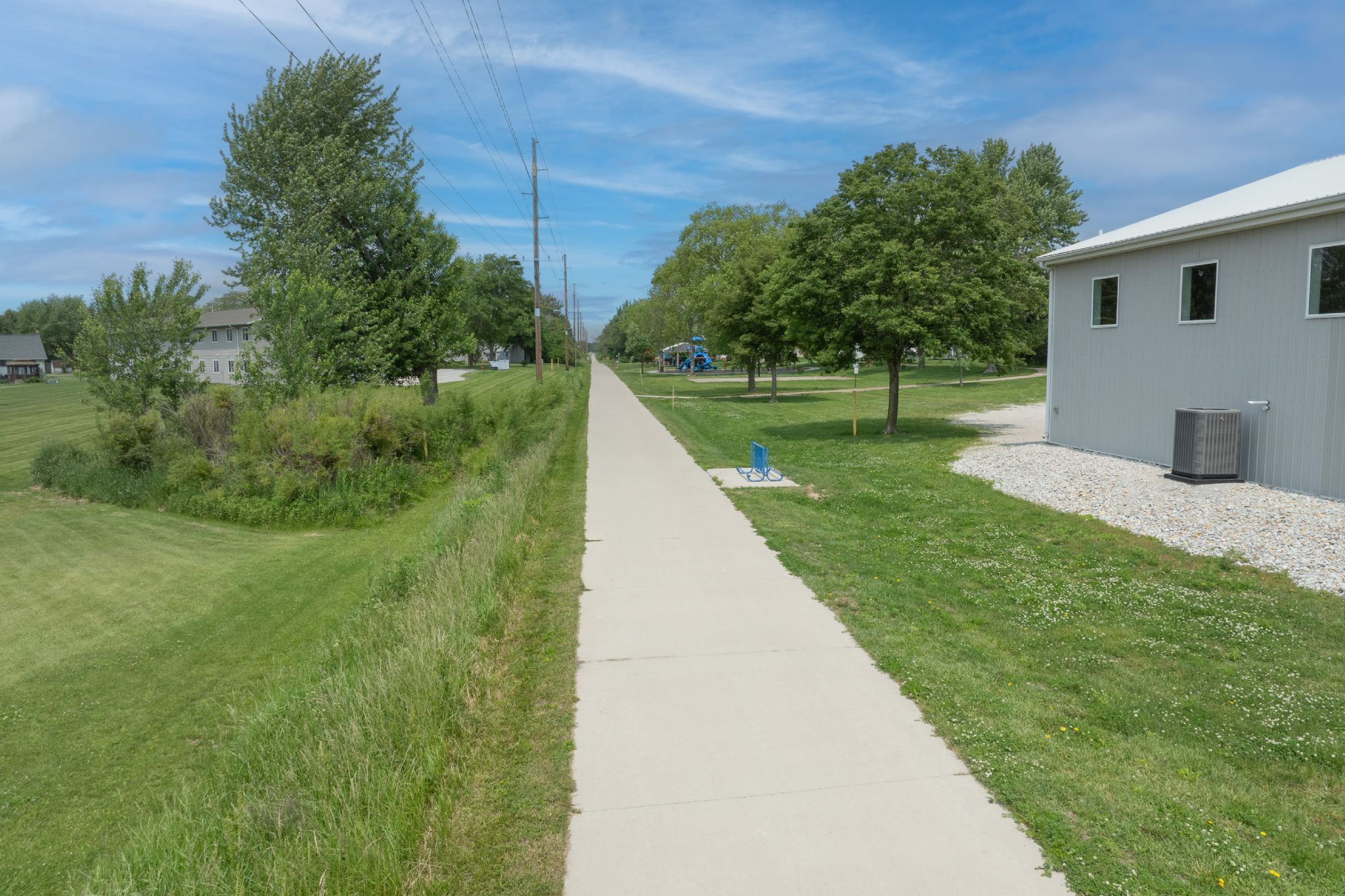 402 Moore St, Urbana, IA, Image 34