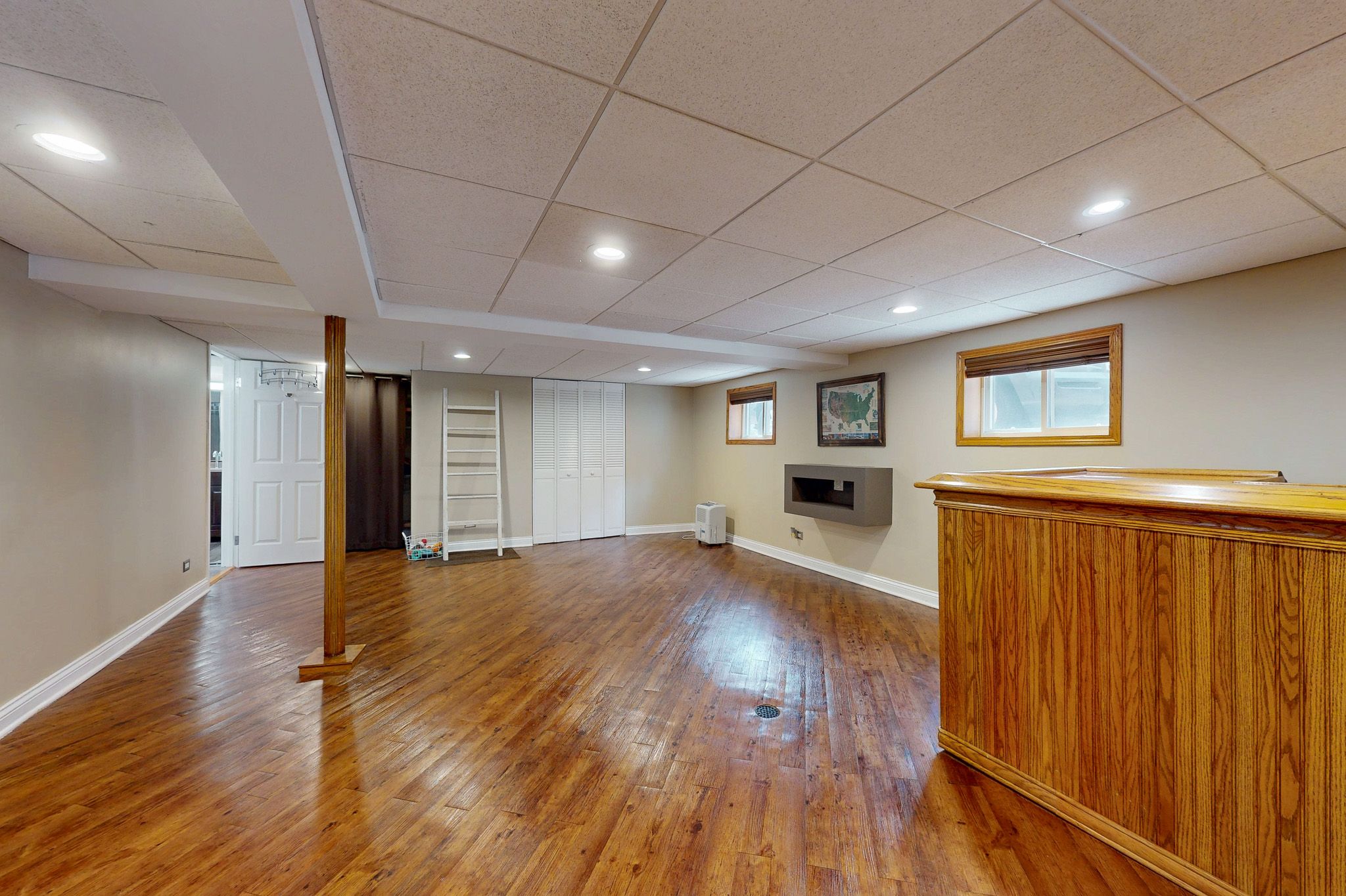 10248 S Albany Ave, Chicago, IL, Image 12