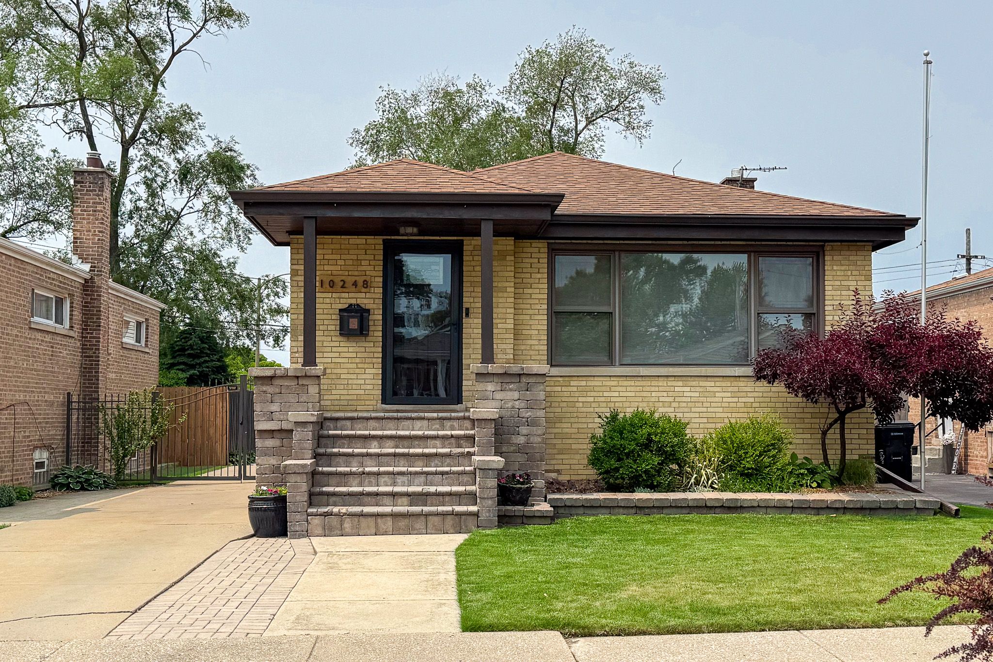 10248 S Albany Ave, Chicago, IL, Image 0