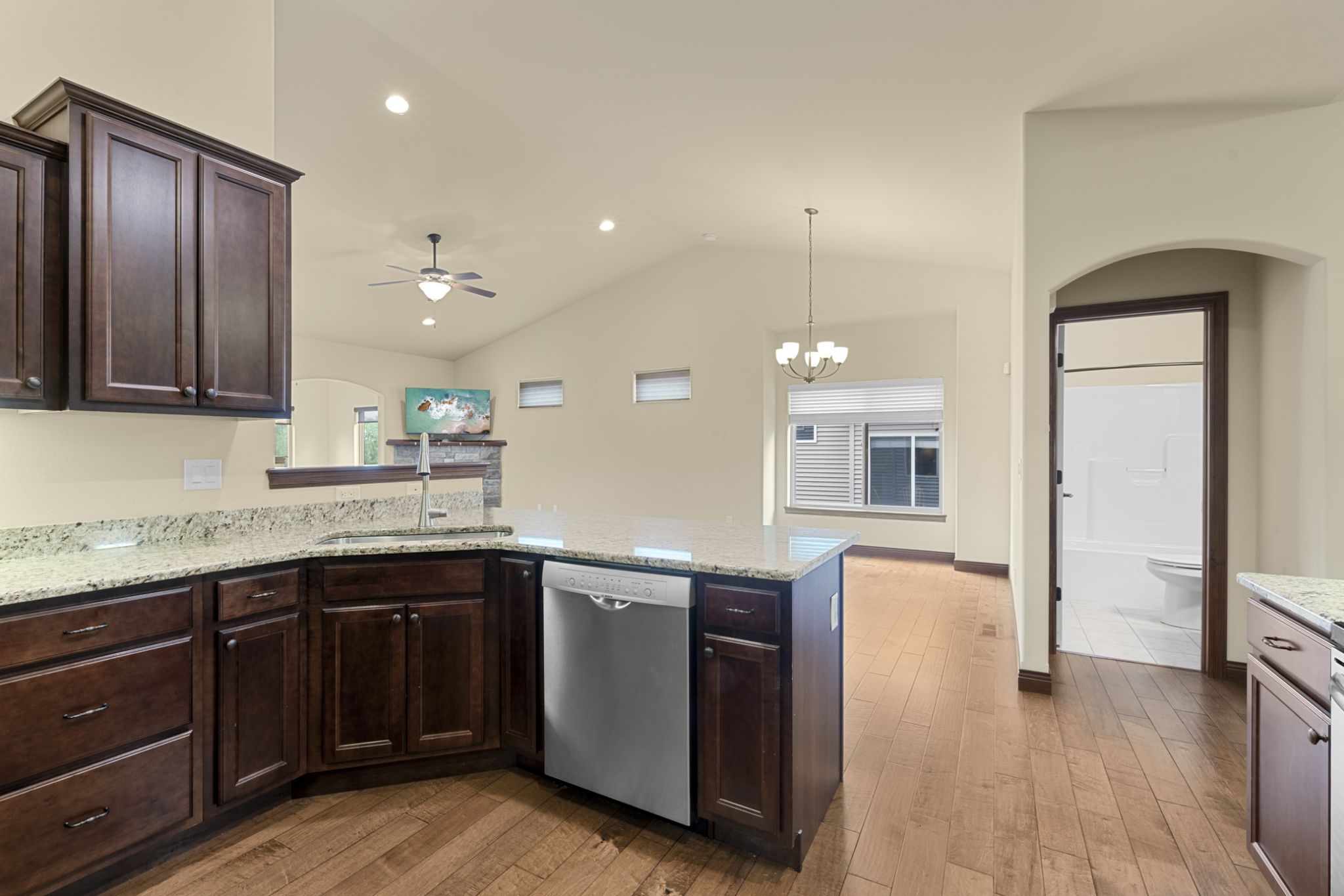1350 Copper Mountain, North Liberty, IA, Image 24