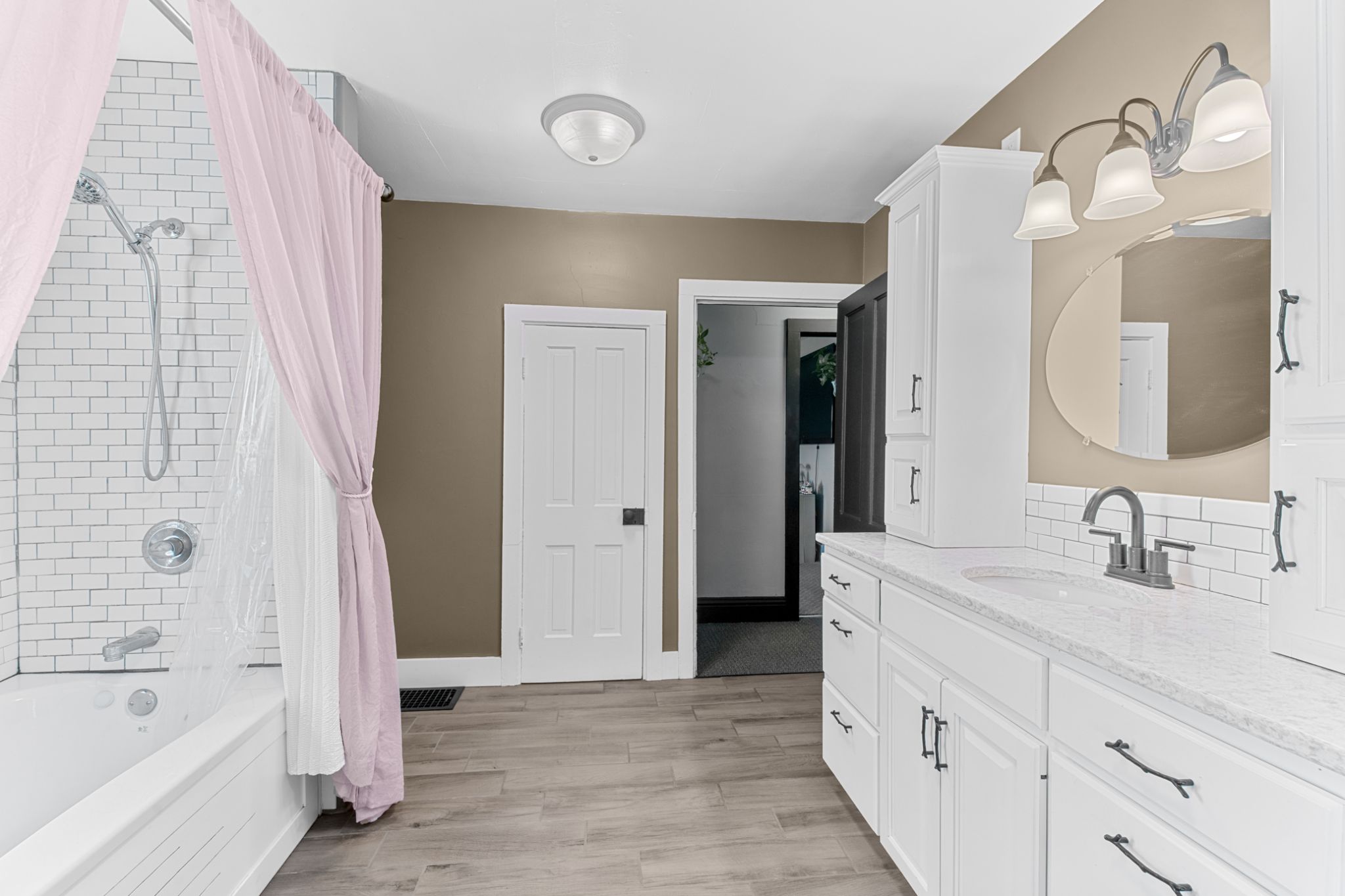 4586 560th St SE, Iowa City, IA, Image 30