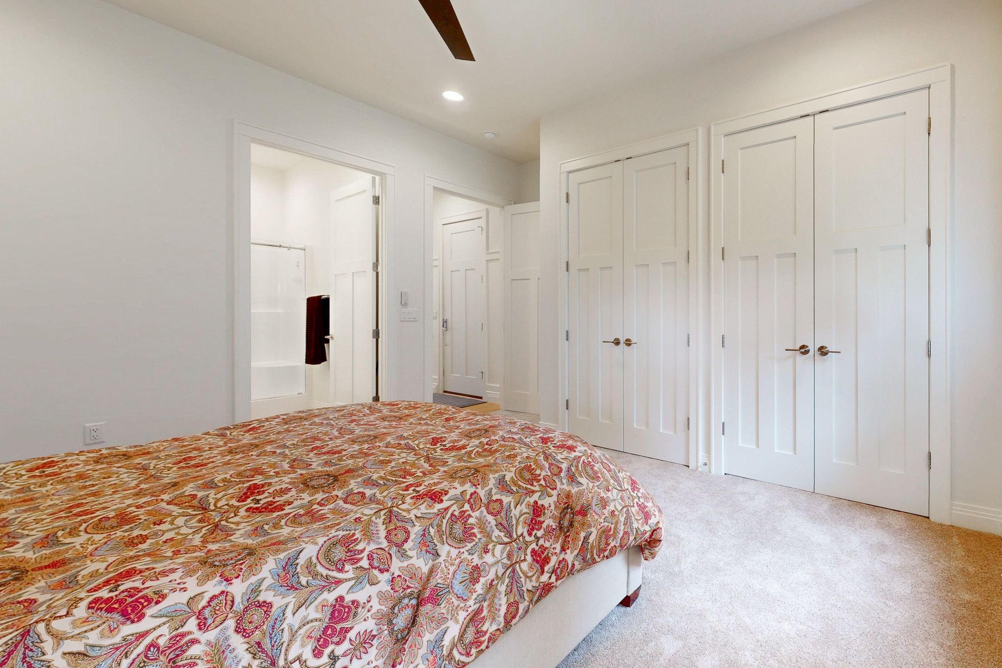 2914 Okoboji Blvd, Milford, IA, Image 11