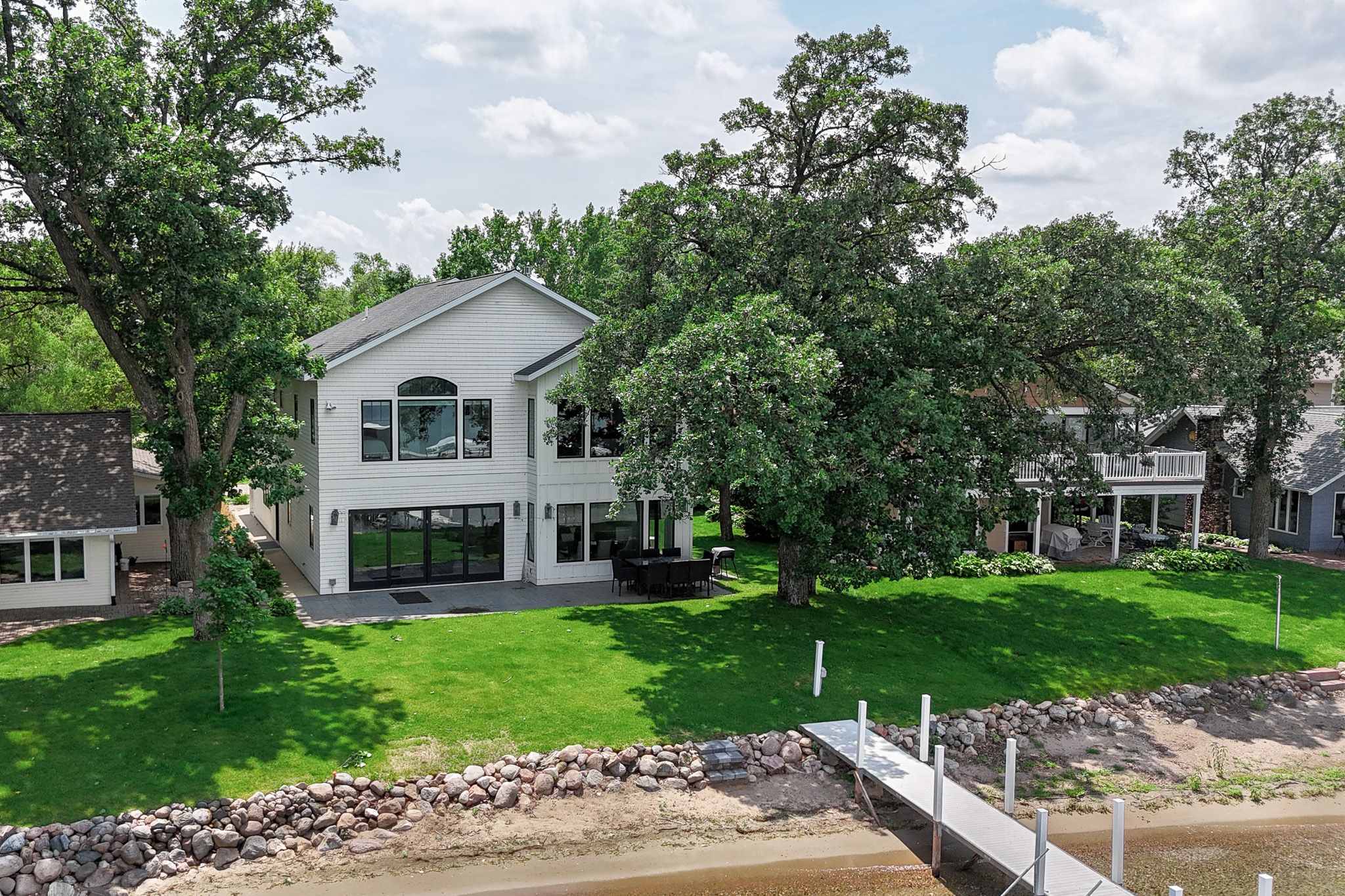2914 Okoboji Blvd, Milford, IA, Image 4