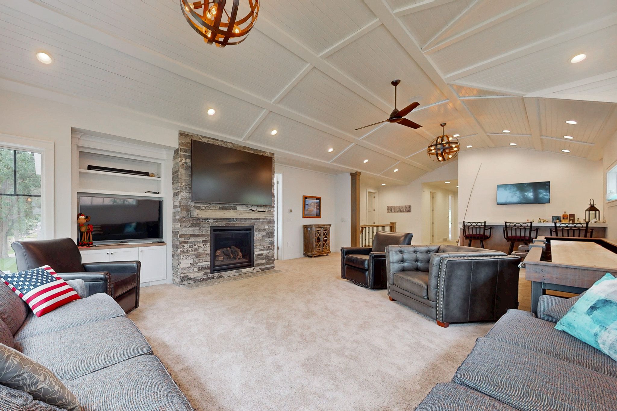 2914 Okoboji Blvd, Milford, IA, Image 19