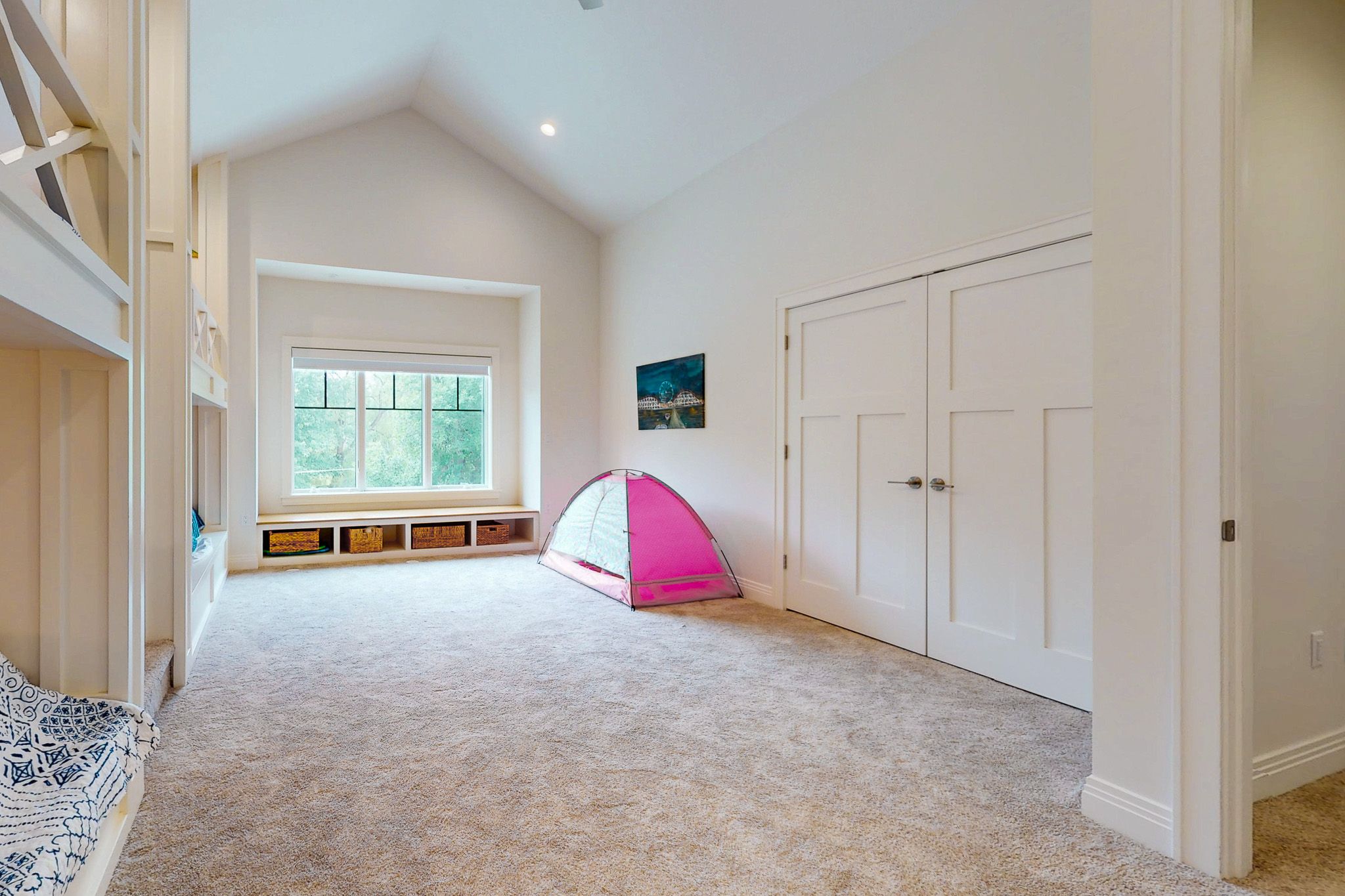 2914 Okoboji Blvd, Milford, IA, Image 31