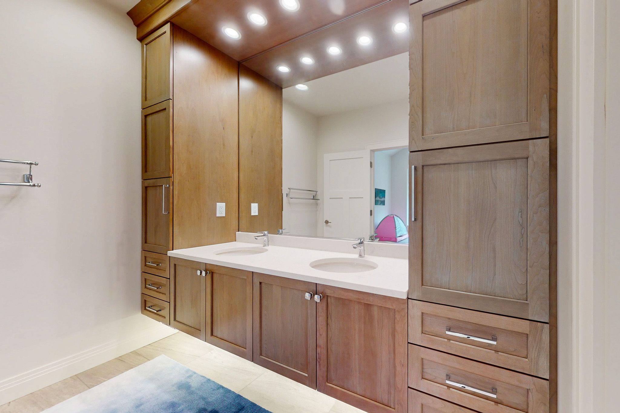 2914 Okoboji Blvd, Milford, IA, Image 33
