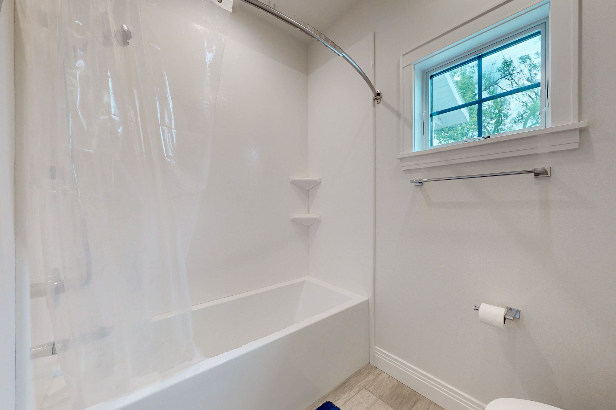 2914 Okoboji Blvd, Milford, IA, Image 34
