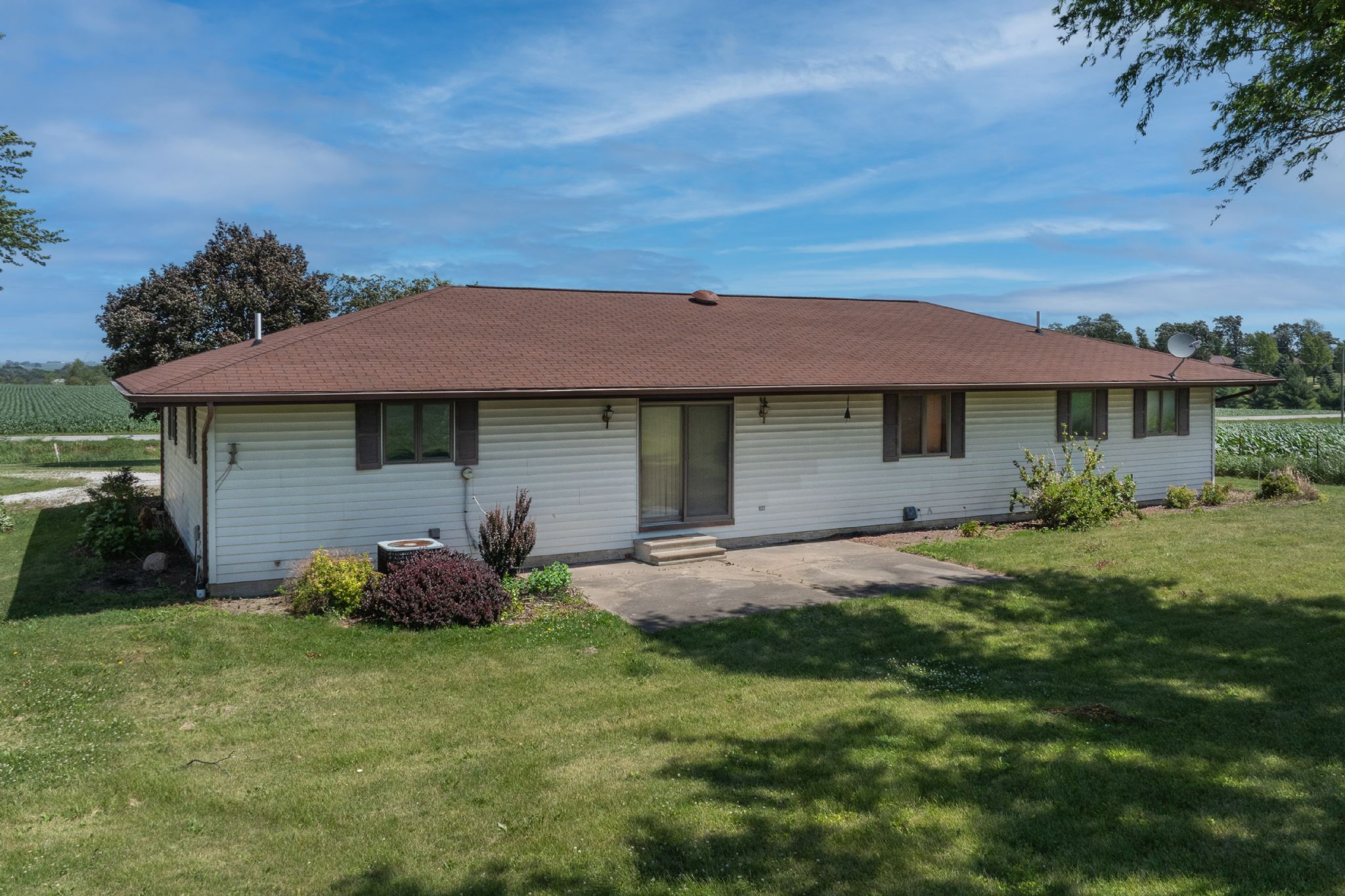 5589 22nd Avenue Trl, Vinton, IA, Image 36