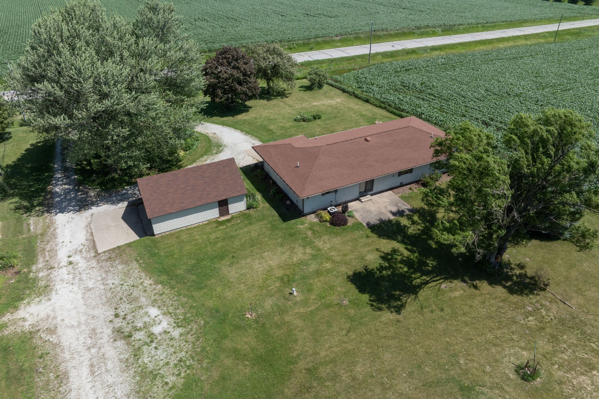 5589 22nd Avenue Trl, Vinton, IA, Image 38