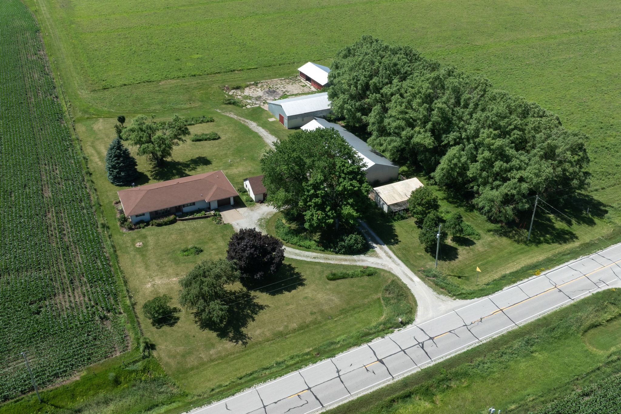 5589 22nd Avenue Trl, Vinton, IA, Image 50