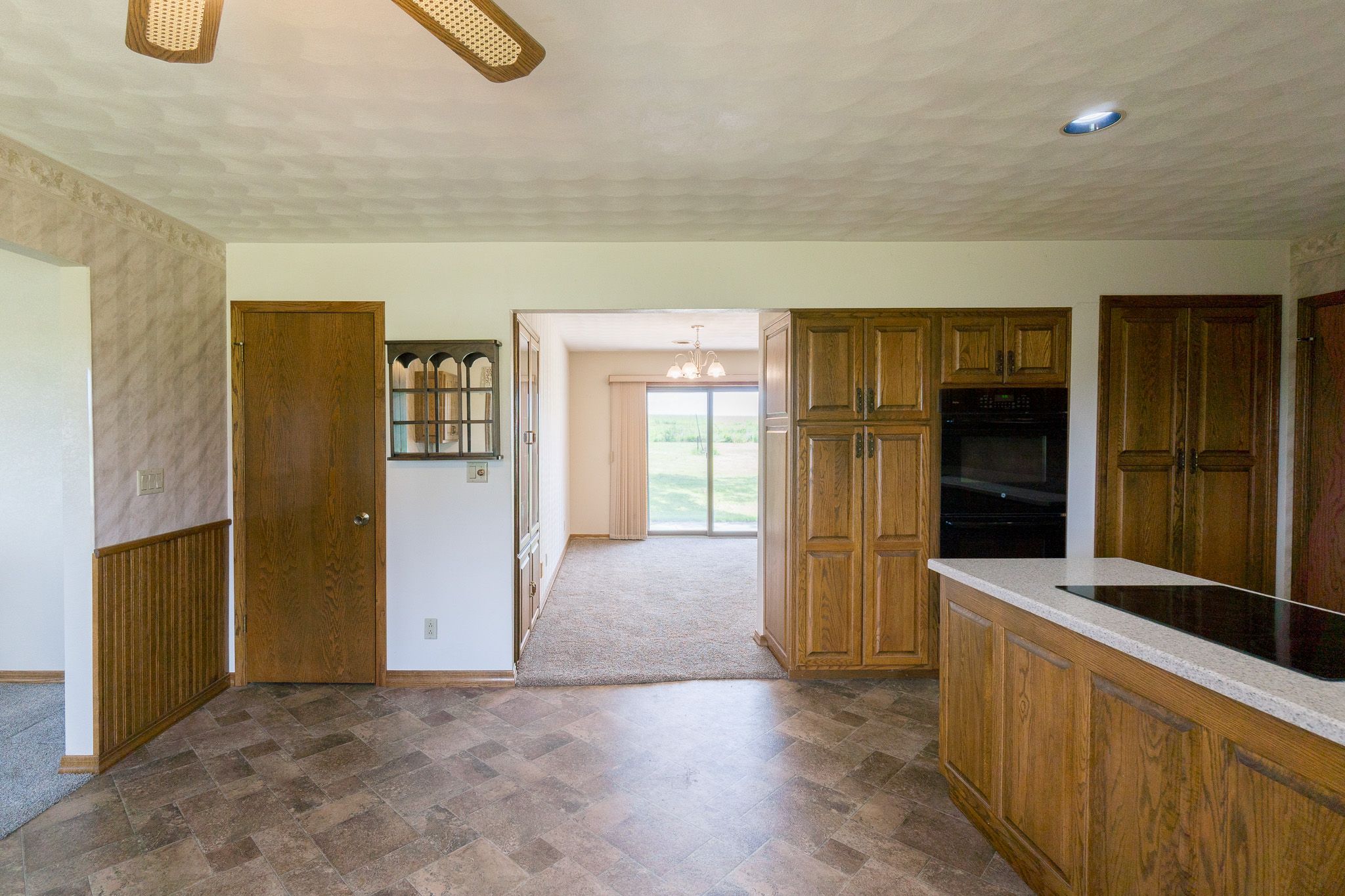 5589 22nd Avenue Trl, Vinton, IA, Image 8