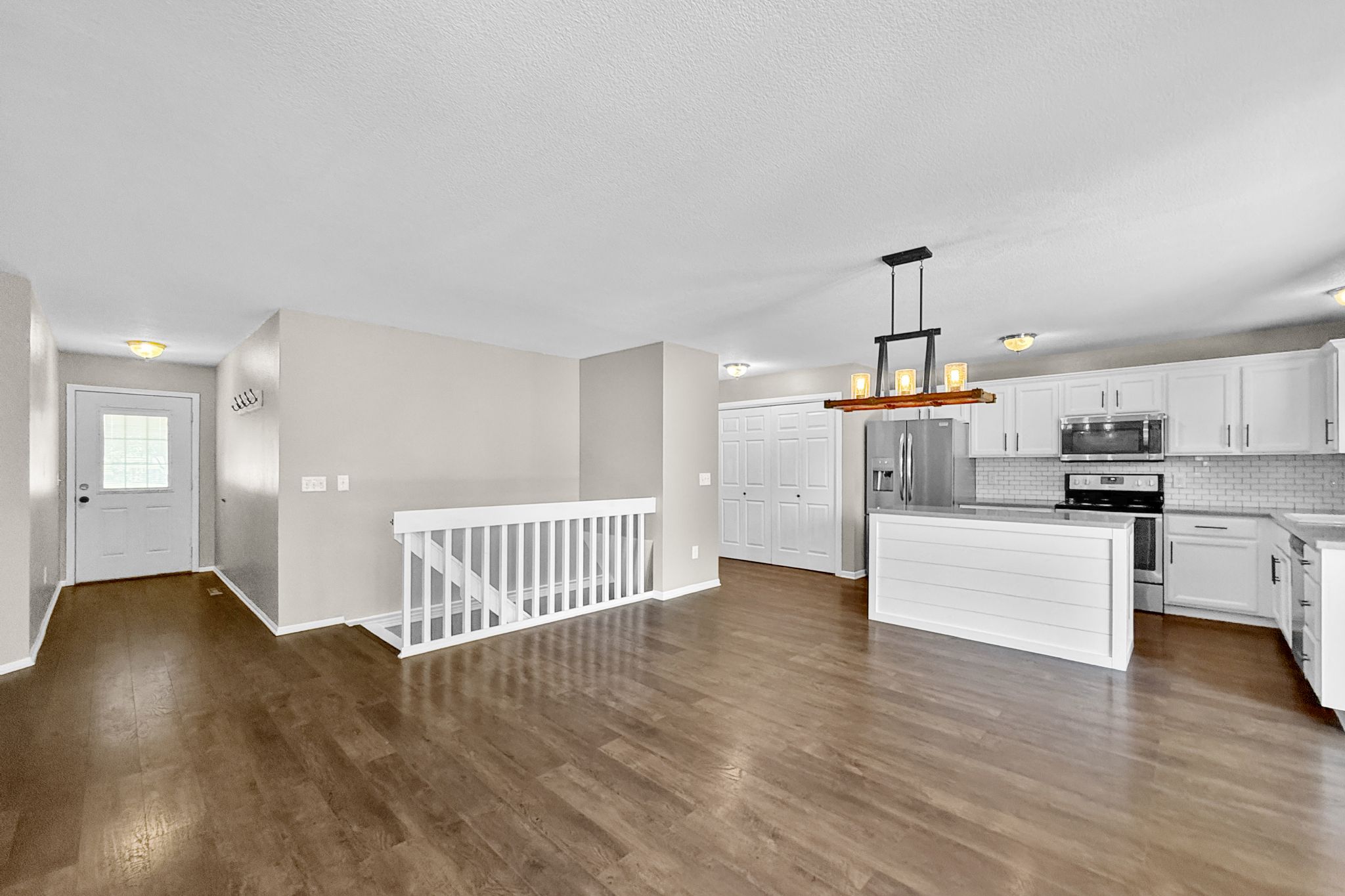 1814 5th St SW, Altoona, IA, Image 4