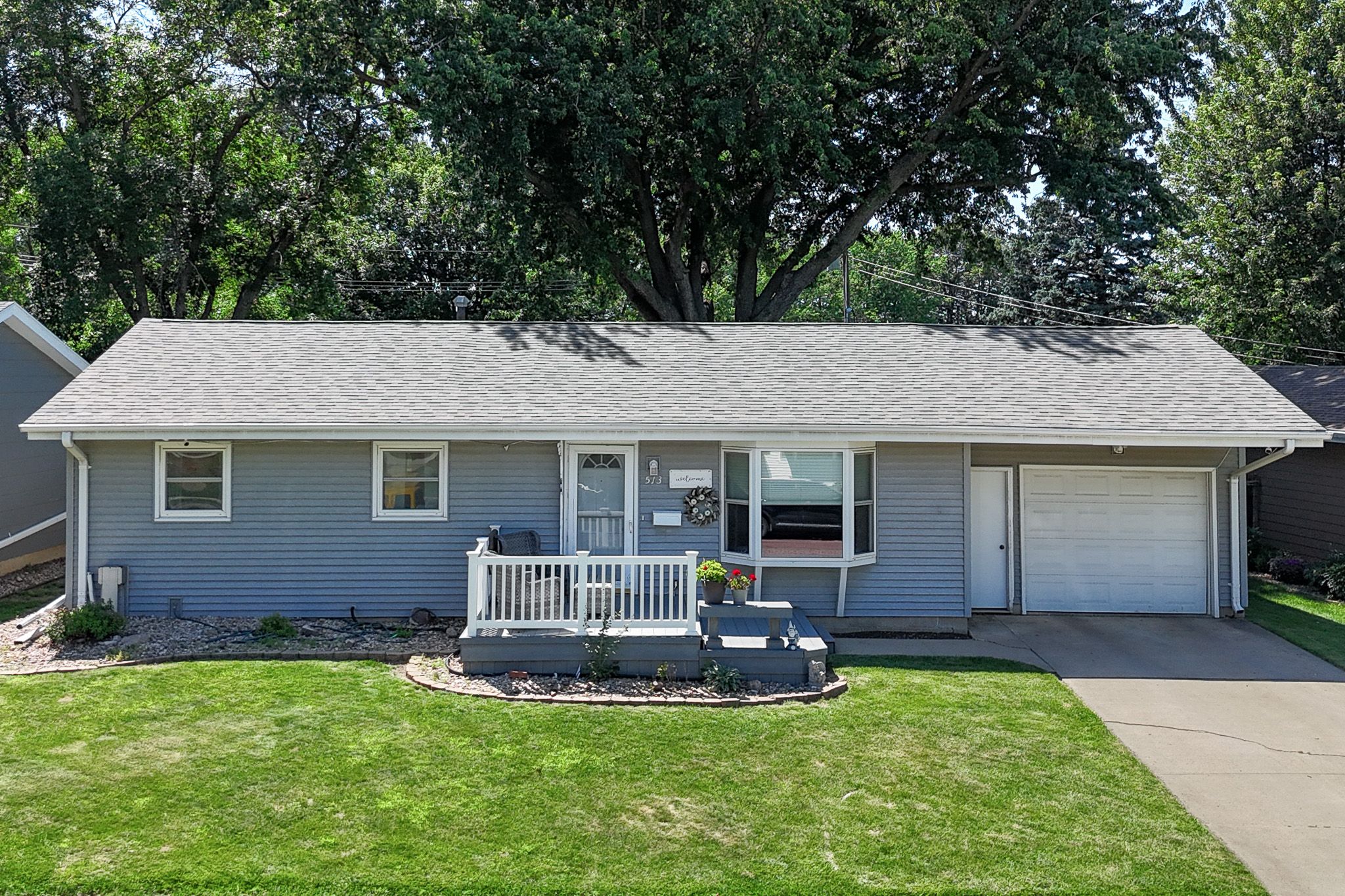 513 S Edward Dr, Sioux Falls, SD, Image 2
