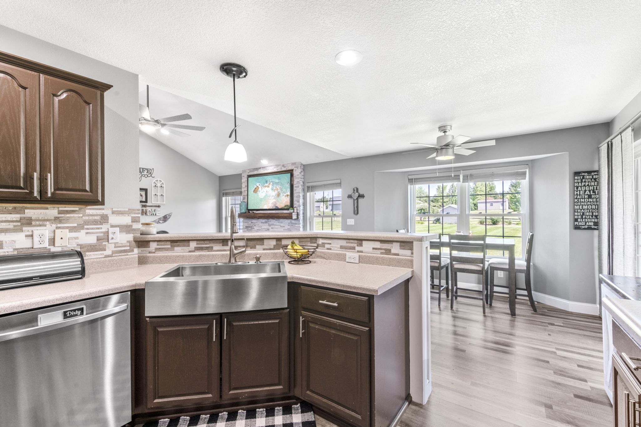 3016 Timberline, Riverside, IA, Image 18