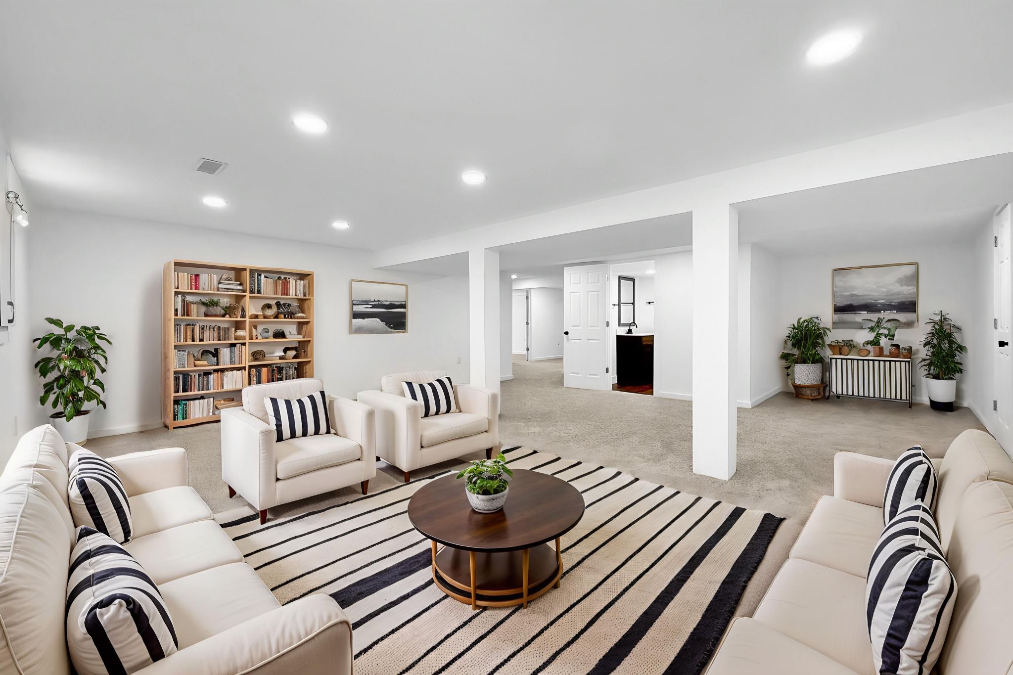 7929 Townsend Ave, Urbandale, IA, Image 23