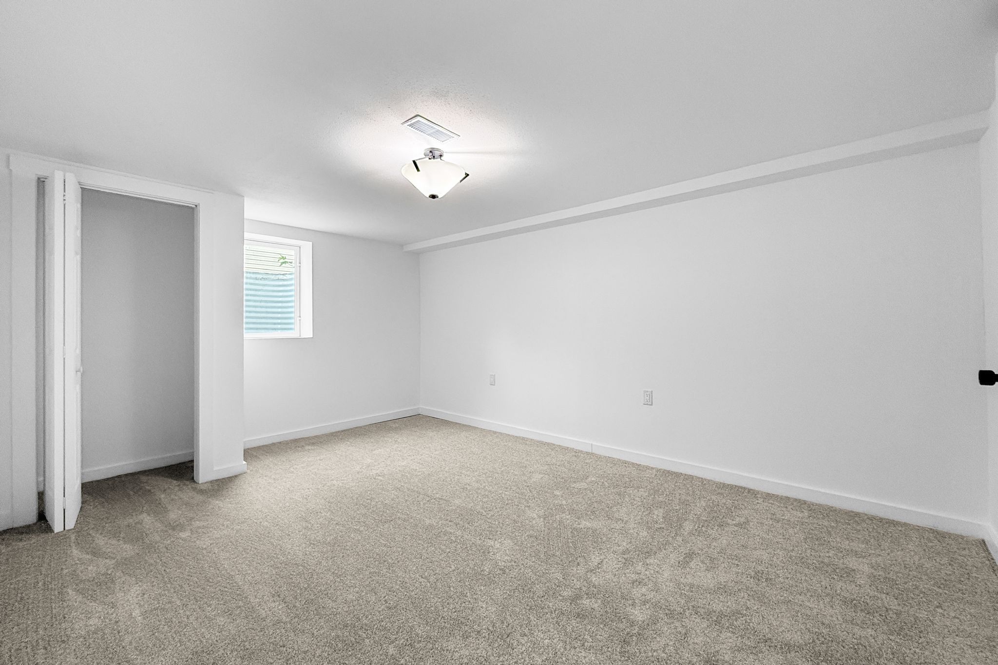 7929 Townsend Ave, Urbandale, IA, Image 26