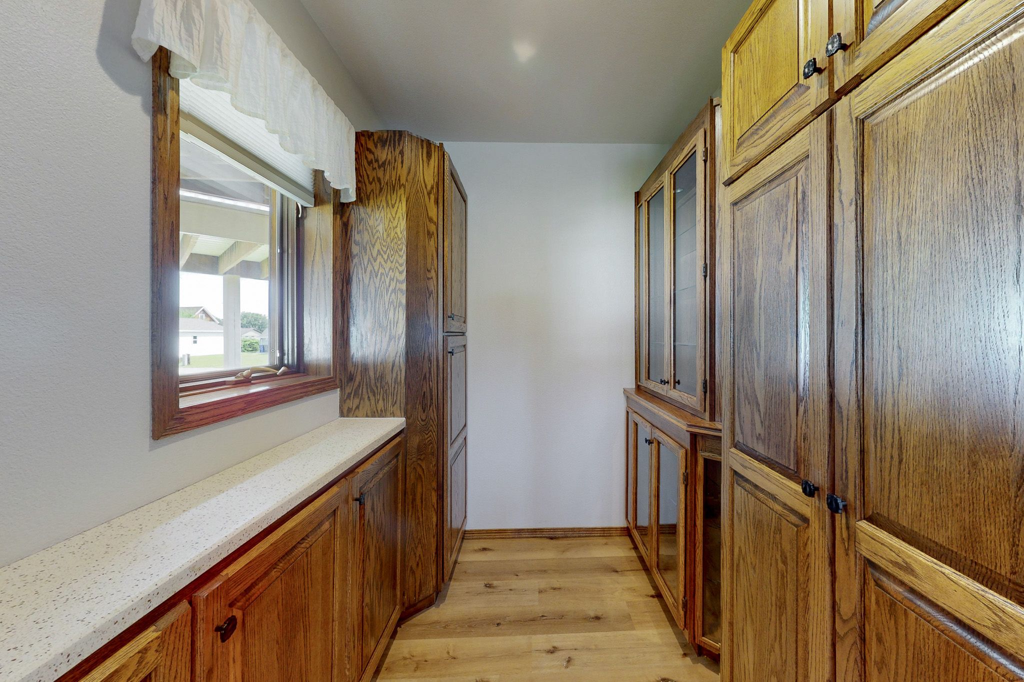 1007 Washington Street, Bellevue, IA, Image 9