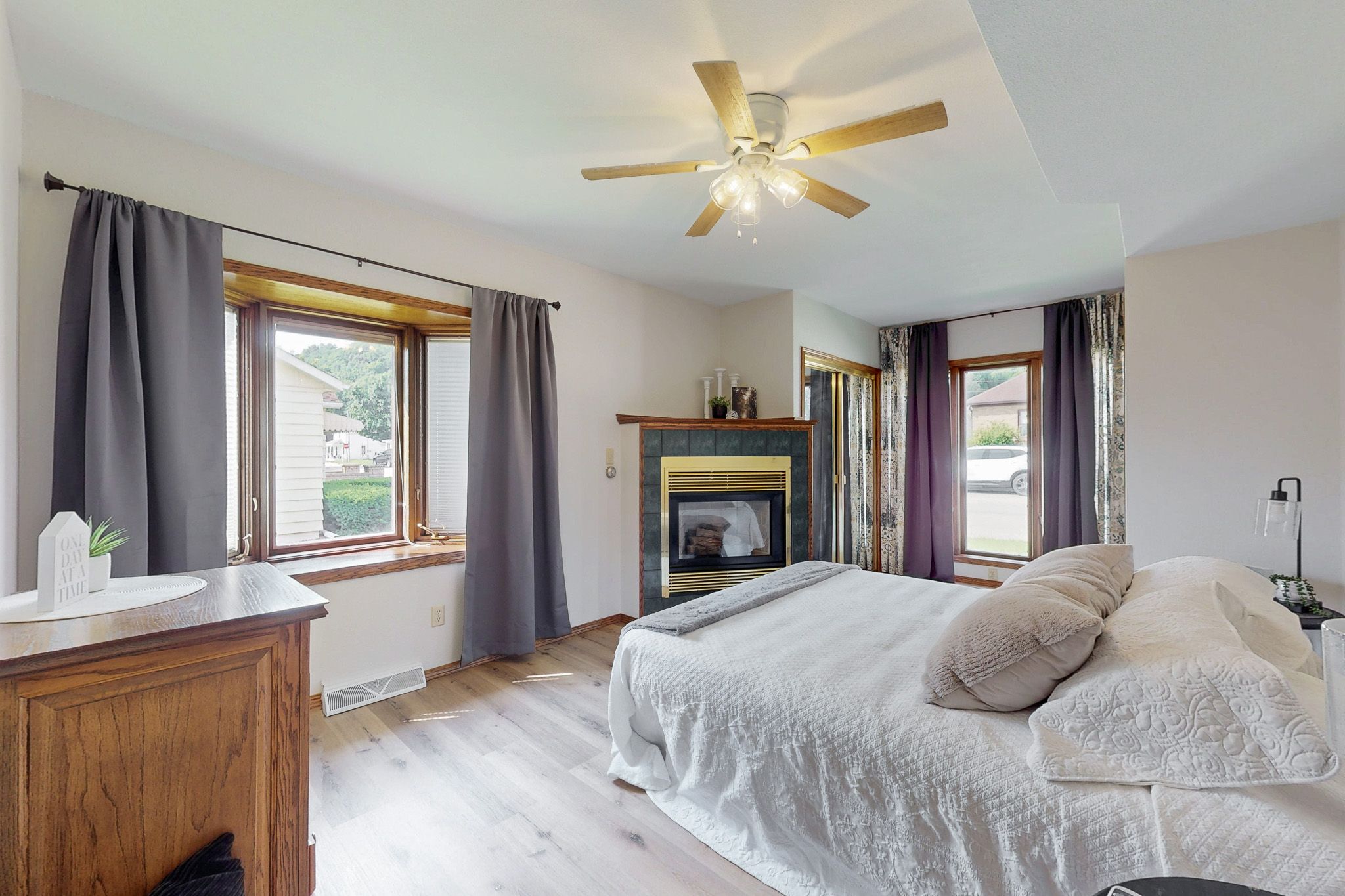 1007 Washington Street, Bellevue, IA, Image 12