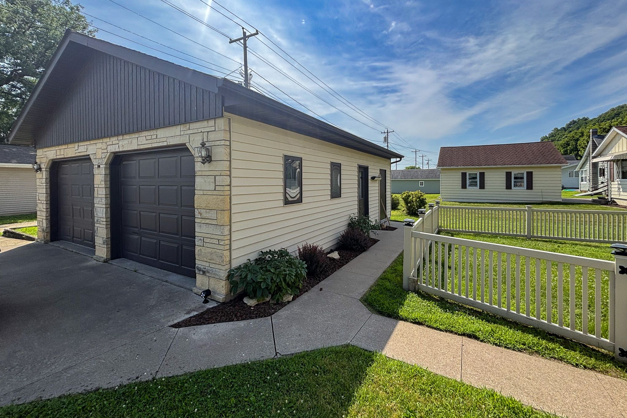 1007 Washington Street, Bellevue, IA, Image 35