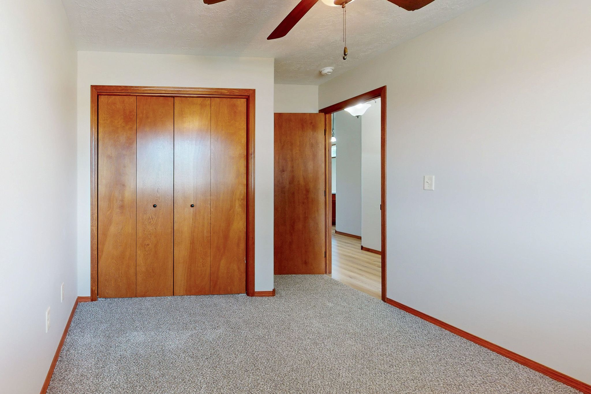 1115 N Valley View Rd, Sioux Falls, SD, Image 20