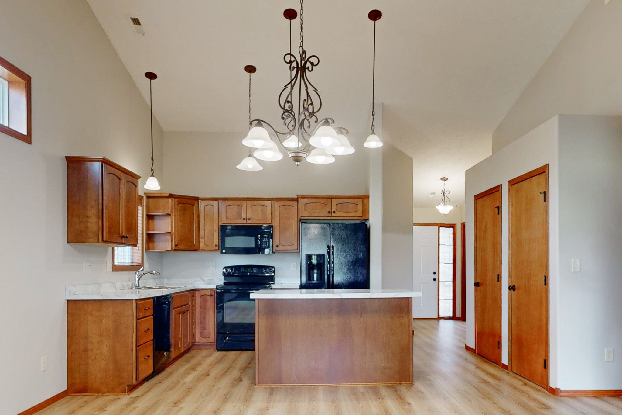 1115 N Valley View Rd, Sioux Falls, SD, Image 7