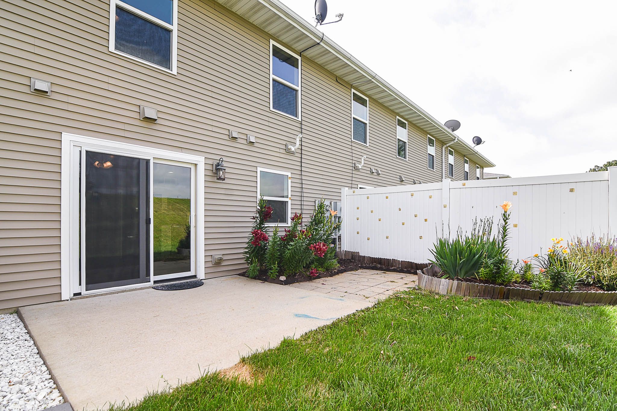 1982 Golden Eagle Drive, Dubuque, IA, Image 19