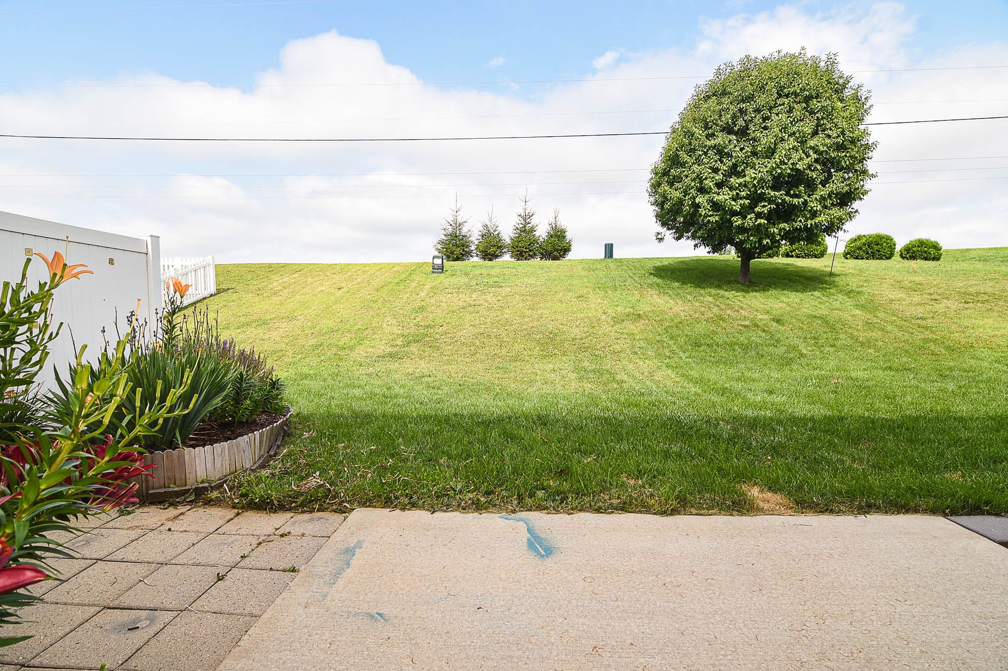 1982 Golden Eagle Drive, Dubuque, IA, Image 21