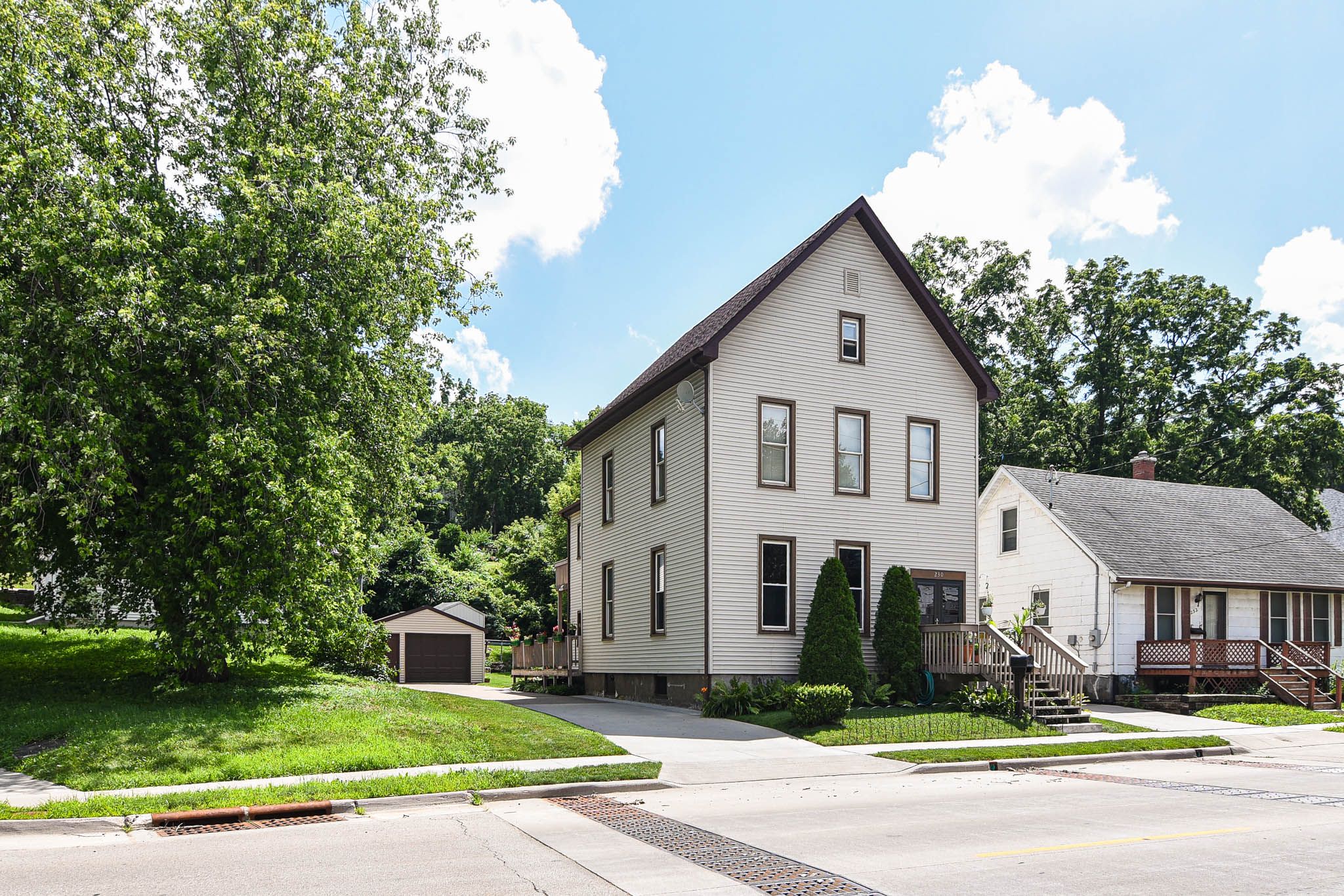 230 Kaufmann Avenue, Dubuque, IA, Image 21