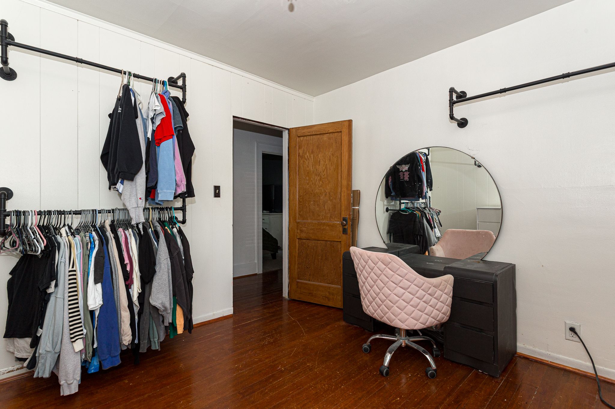1437 W High St, Davenport, IA, Image 16