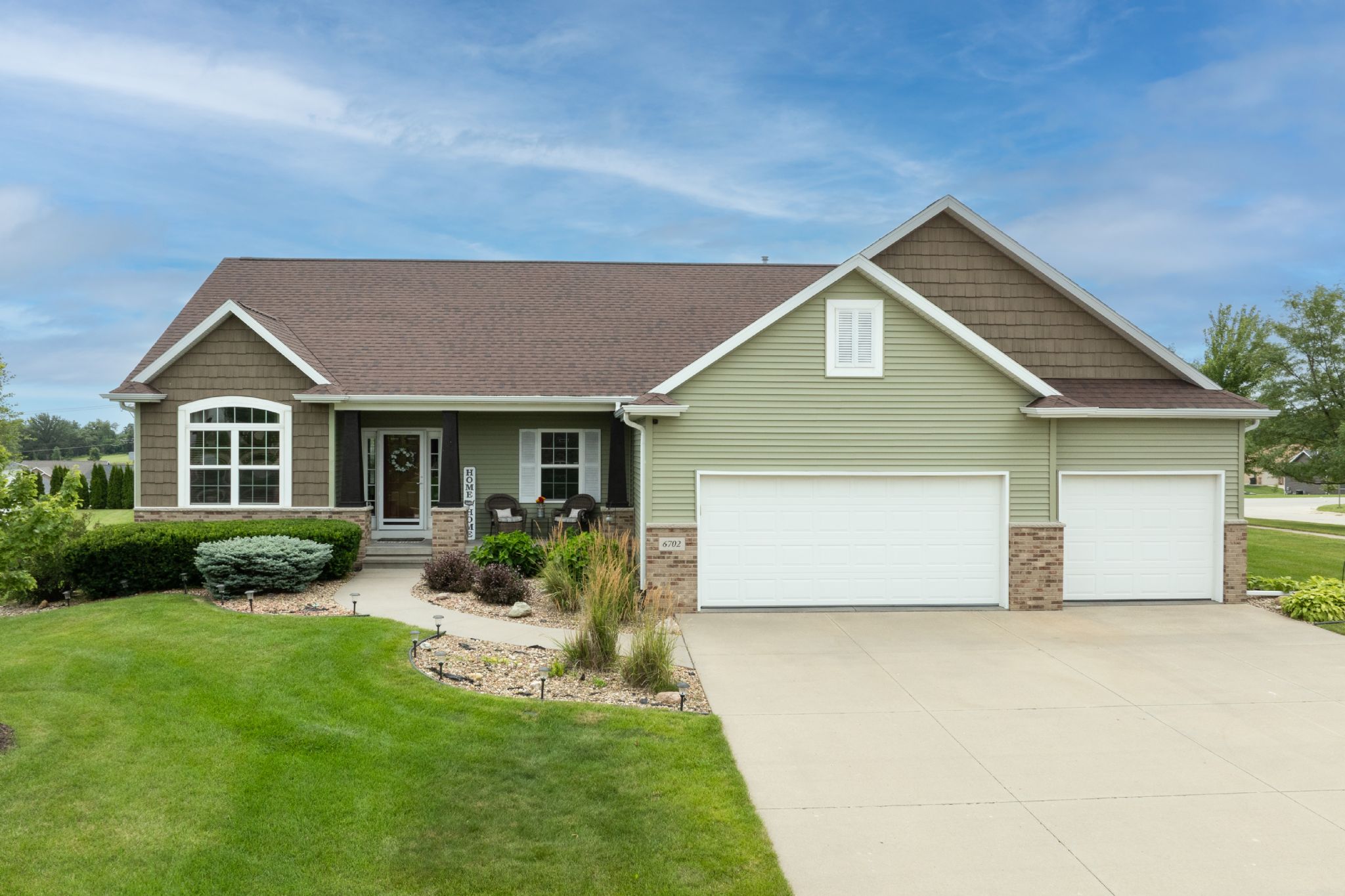 6702 Country Ridge Dr NW, Cedar Rapids, IA, Image 0
