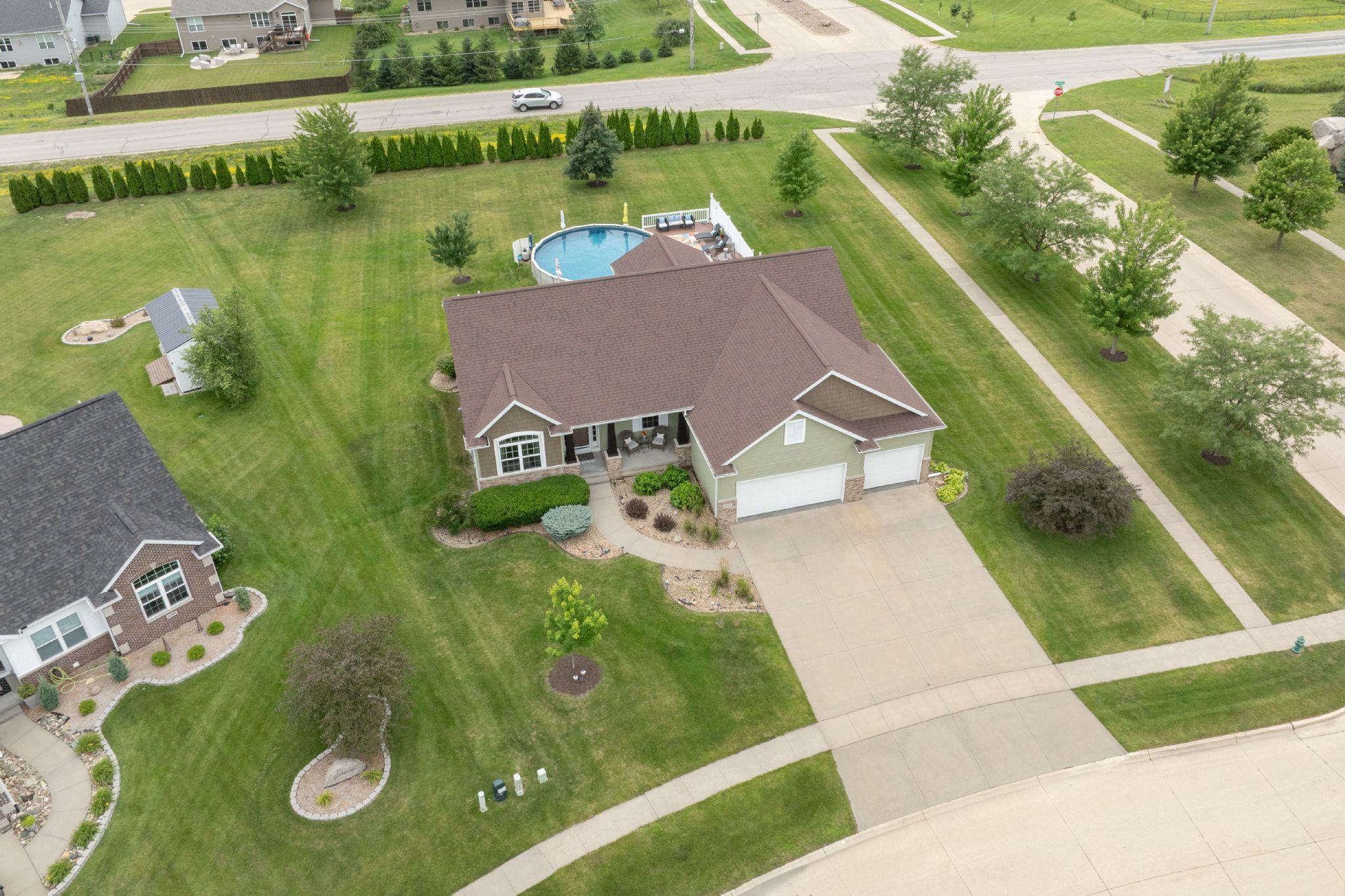 6702 Country Ridge Dr NW, Cedar Rapids, IA, Image 36