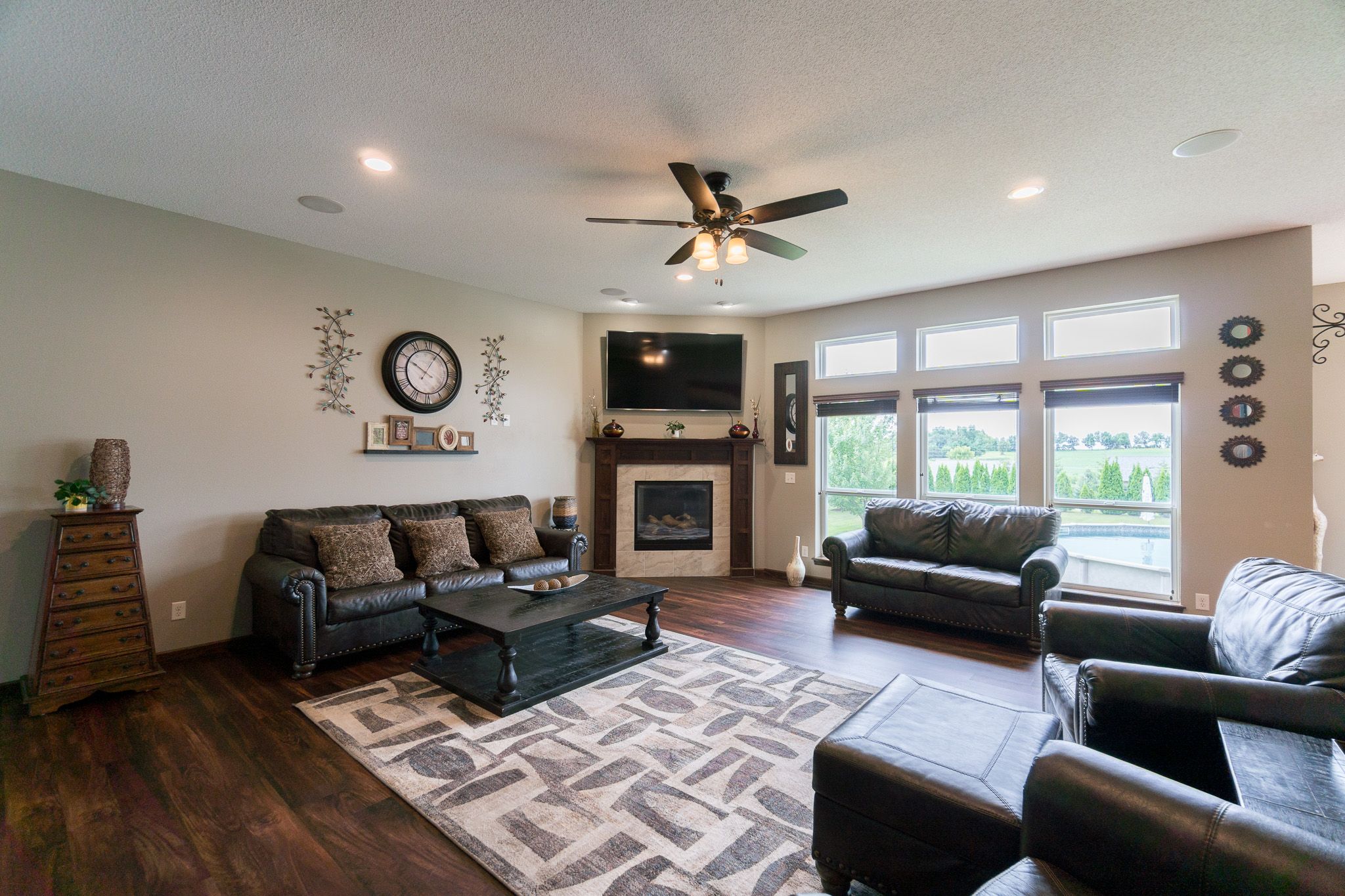 6702 Country Ridge Dr NW, Cedar Rapids, IA, Image 2