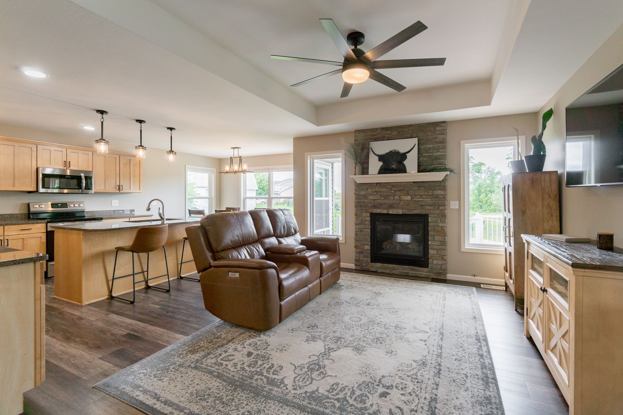 5719 Bethpage Cir SW, Cedar Rapids, IA, Image 2