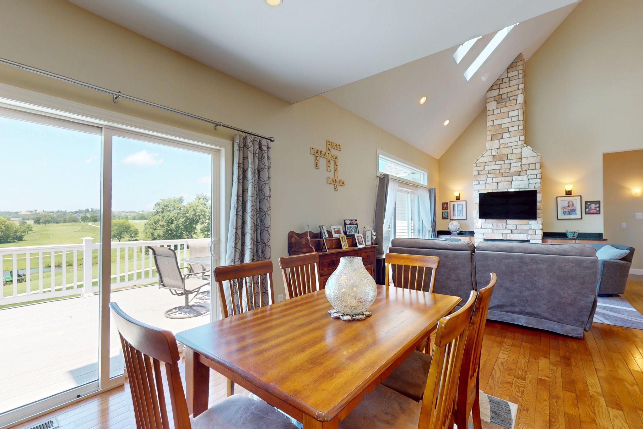 2109 Wedgewood Drive, Asbury, IA, Image 12