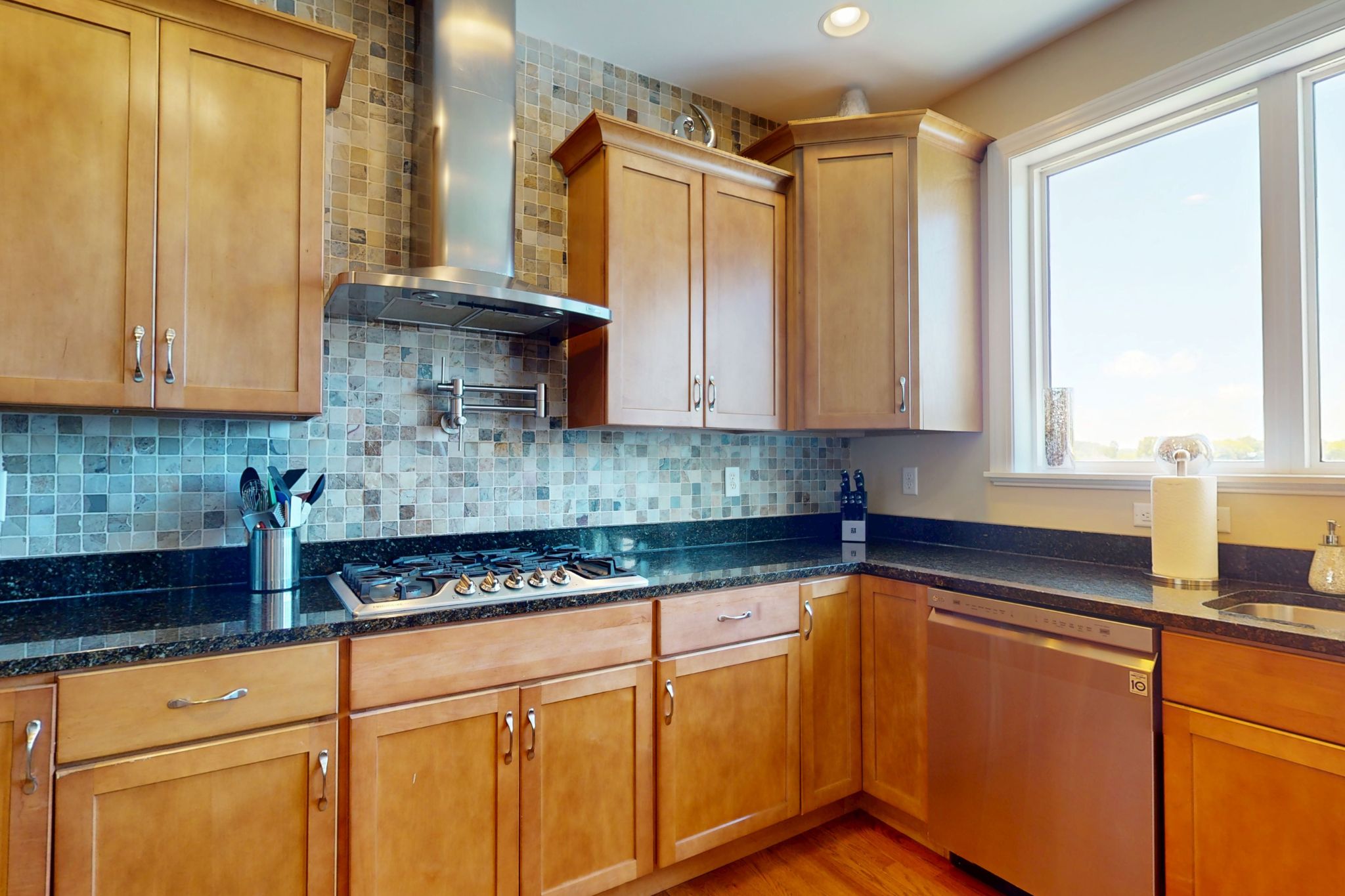 2109 Wedgewood Drive, Asbury, IA, Image 15