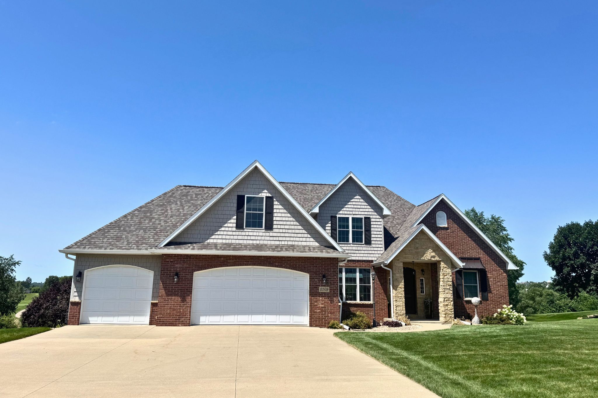 2109 Wedgewood Drive, Asbury, IA, Image 0